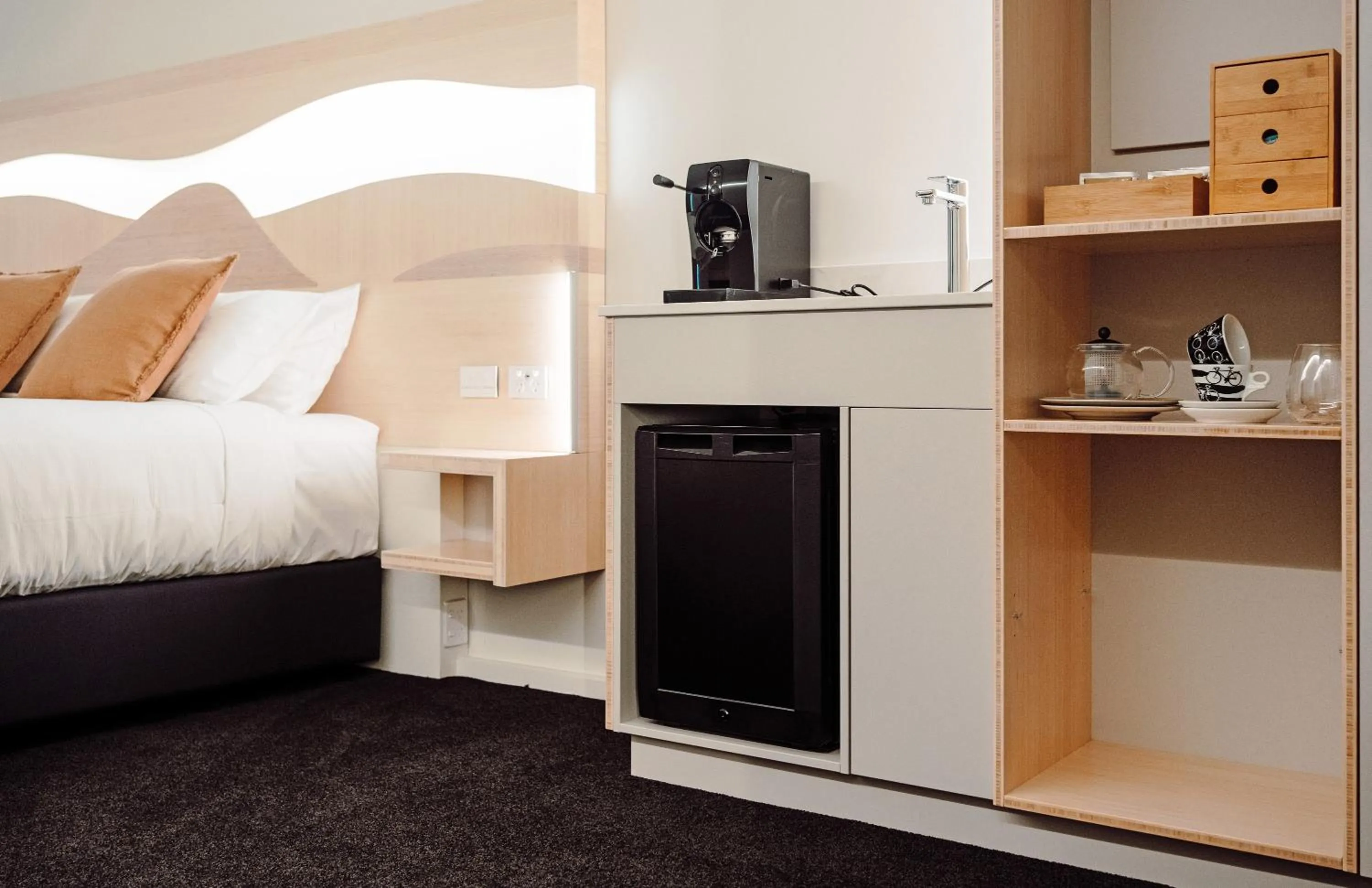 Coffee/tea facilities, Bed in CitySide Hotel Tauranga