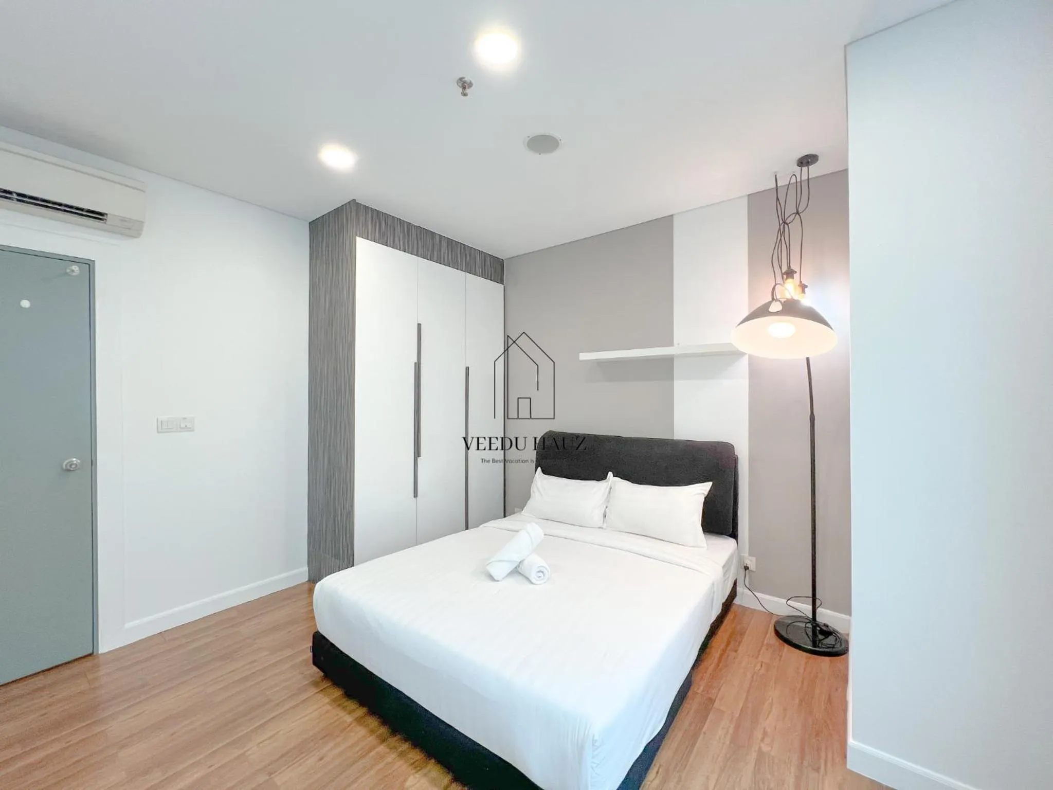 Bed in Mercu Summer Suites KLCC by Veedu Hauz