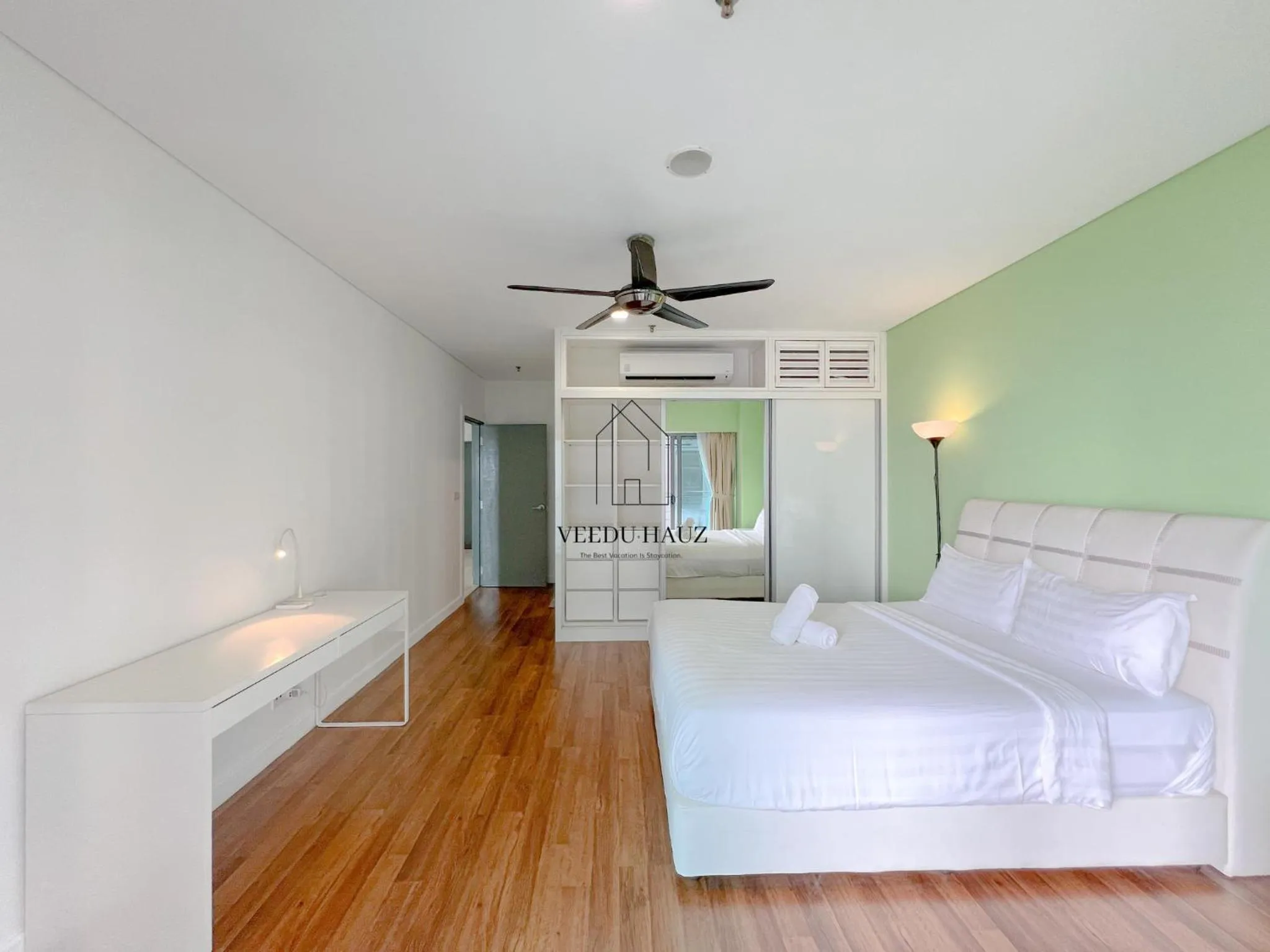 Bedroom, Bed in Mercu Summer Suites KLCC by Veedu Hauz