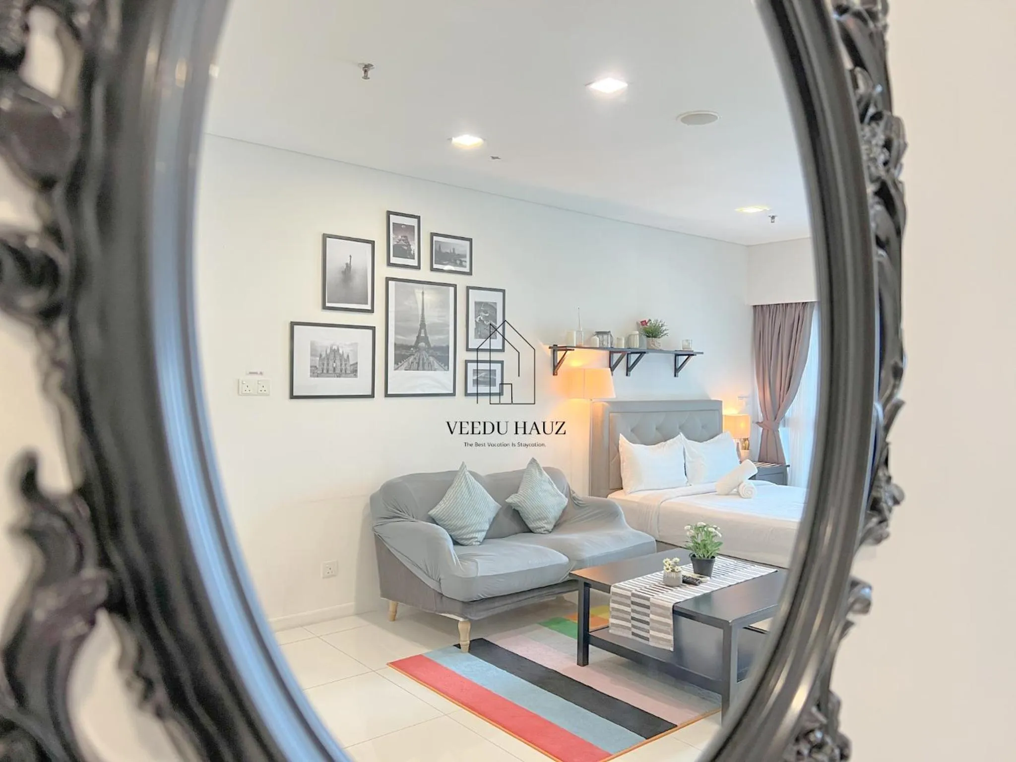 Living room in Mercu Summer Suites KLCC by Veedu Hauz