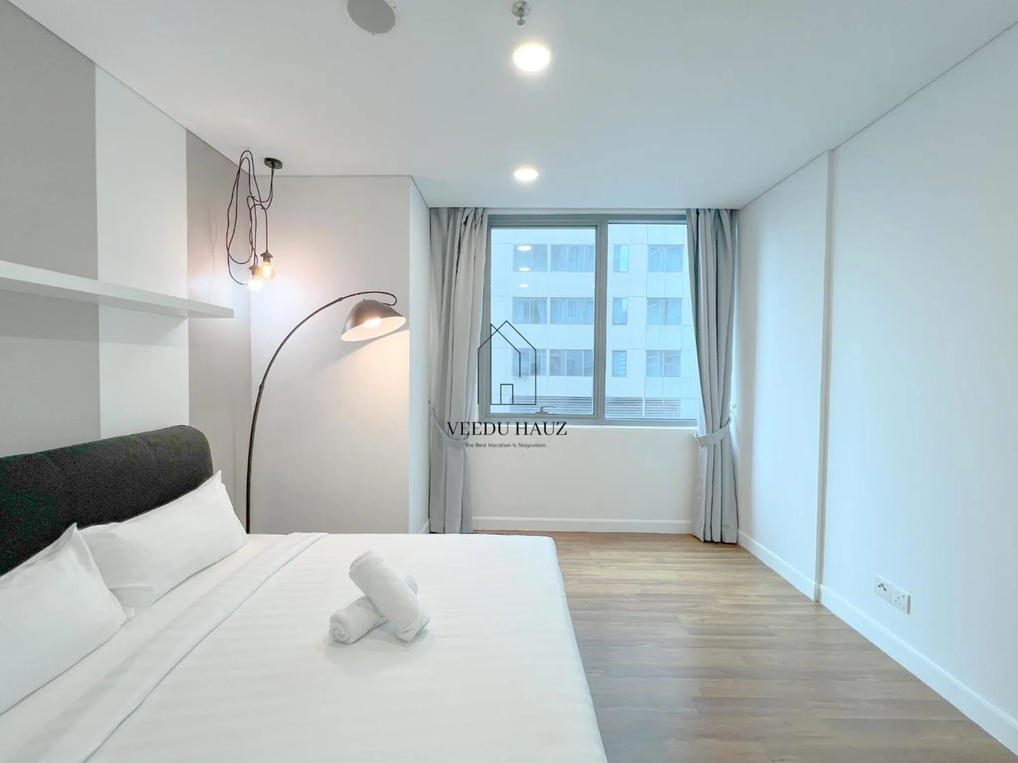 Bed in Mercu Summer Suites KLCC by Veedu Hauz