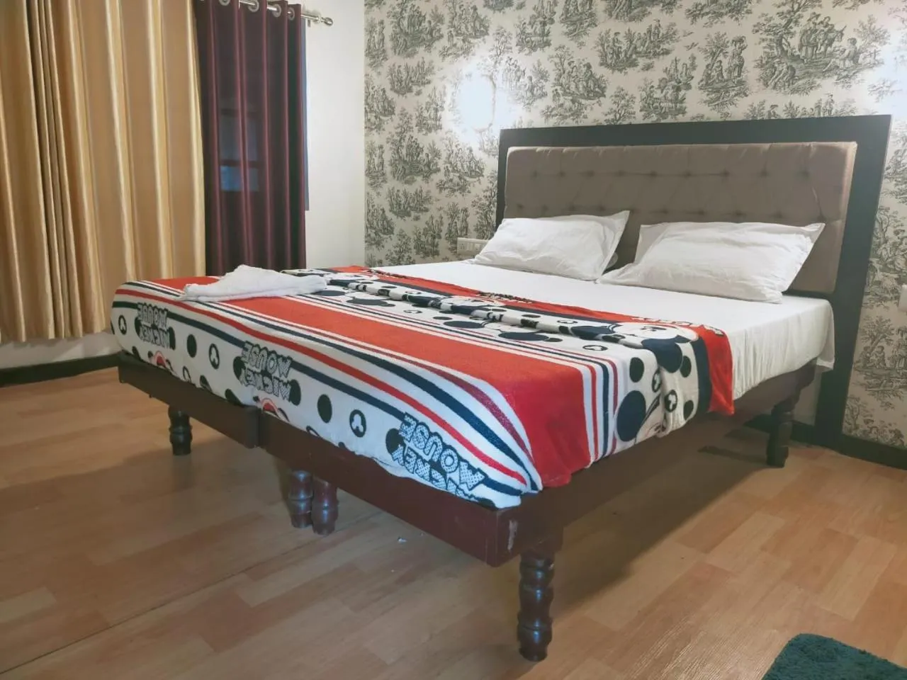 Bedroom, Bed in Kerala Boathouse