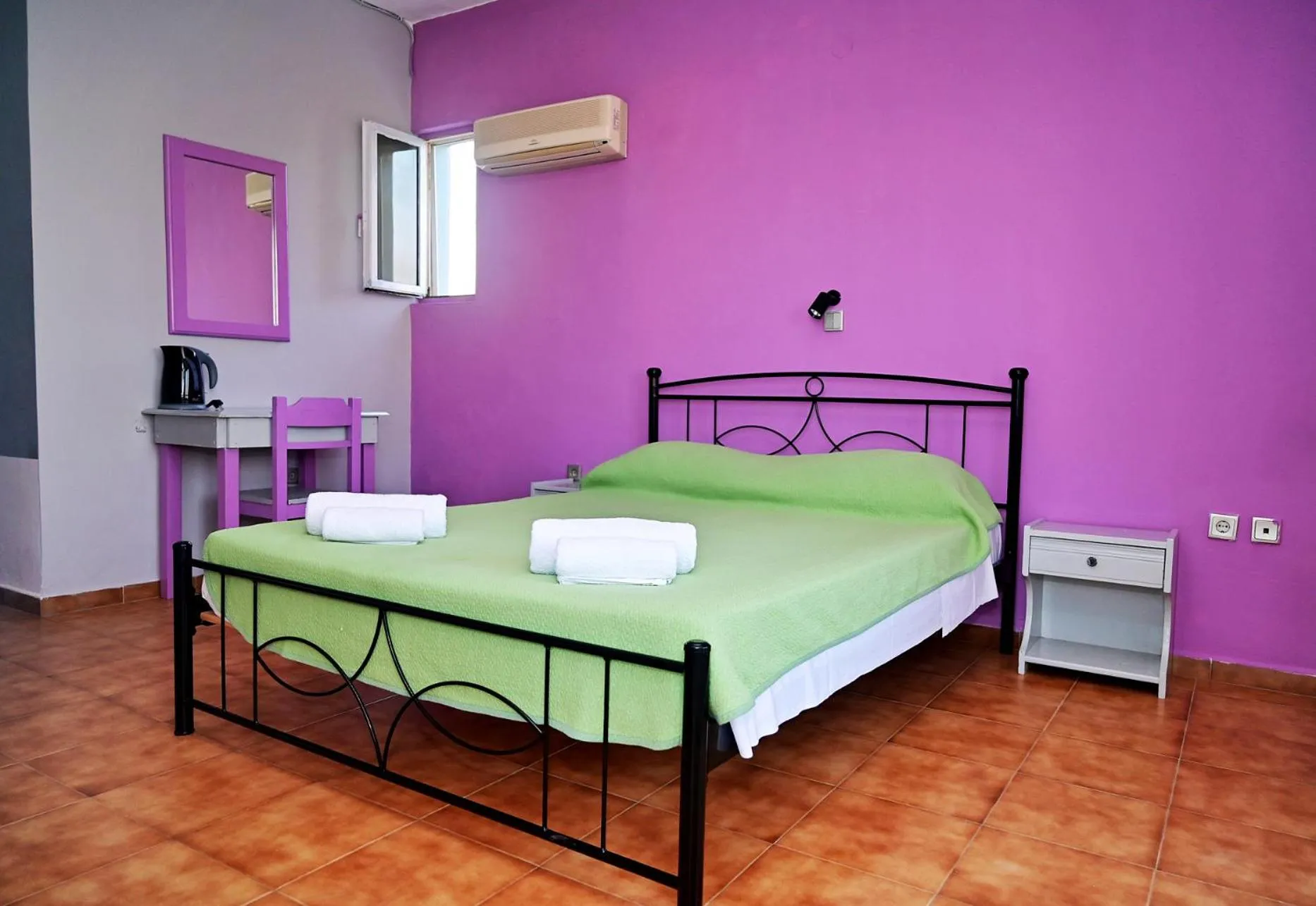 Photo of the whole room, Bed in Karmik Concept Apartments