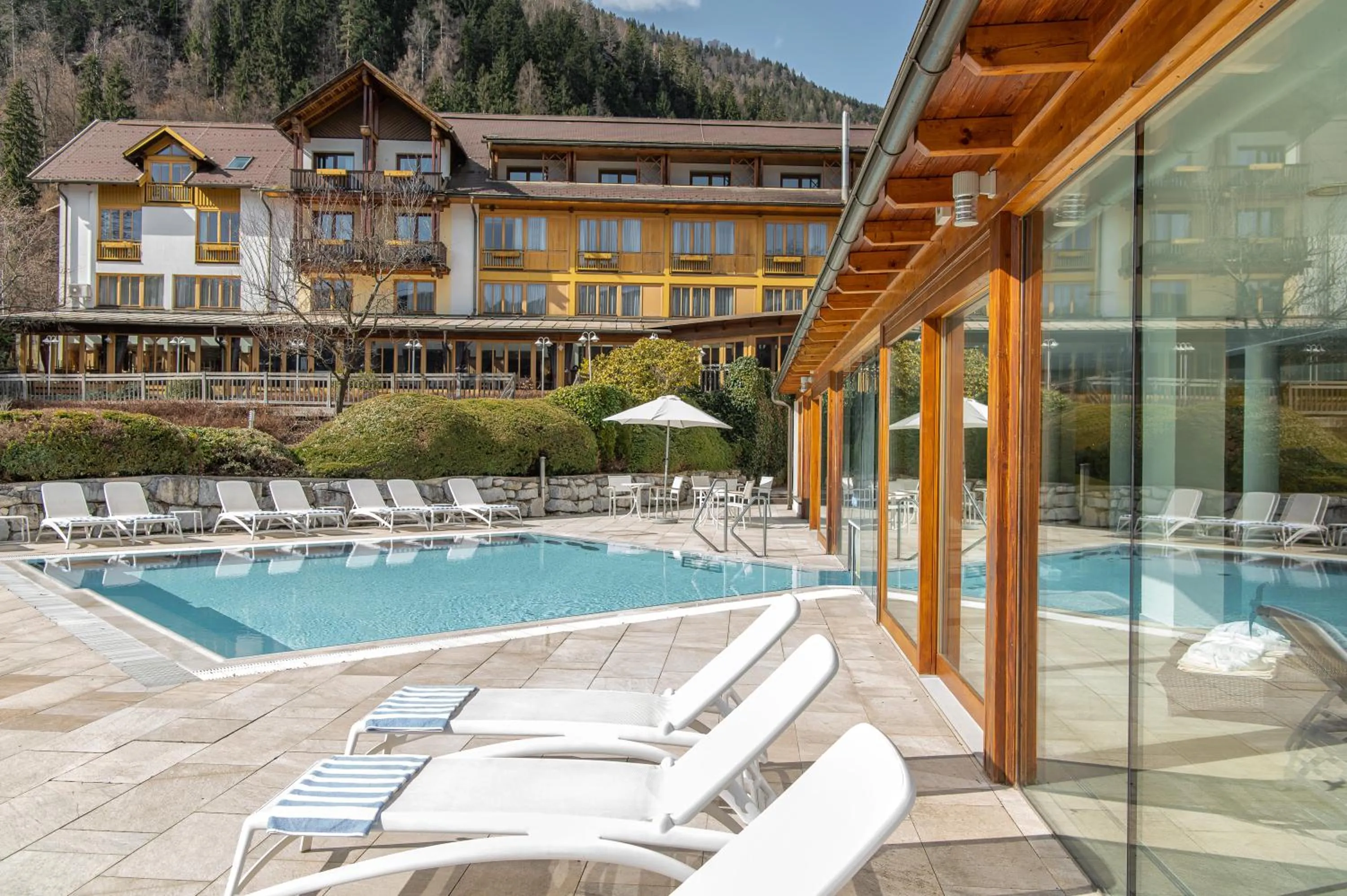 Swimming pool in Seehotel Urban