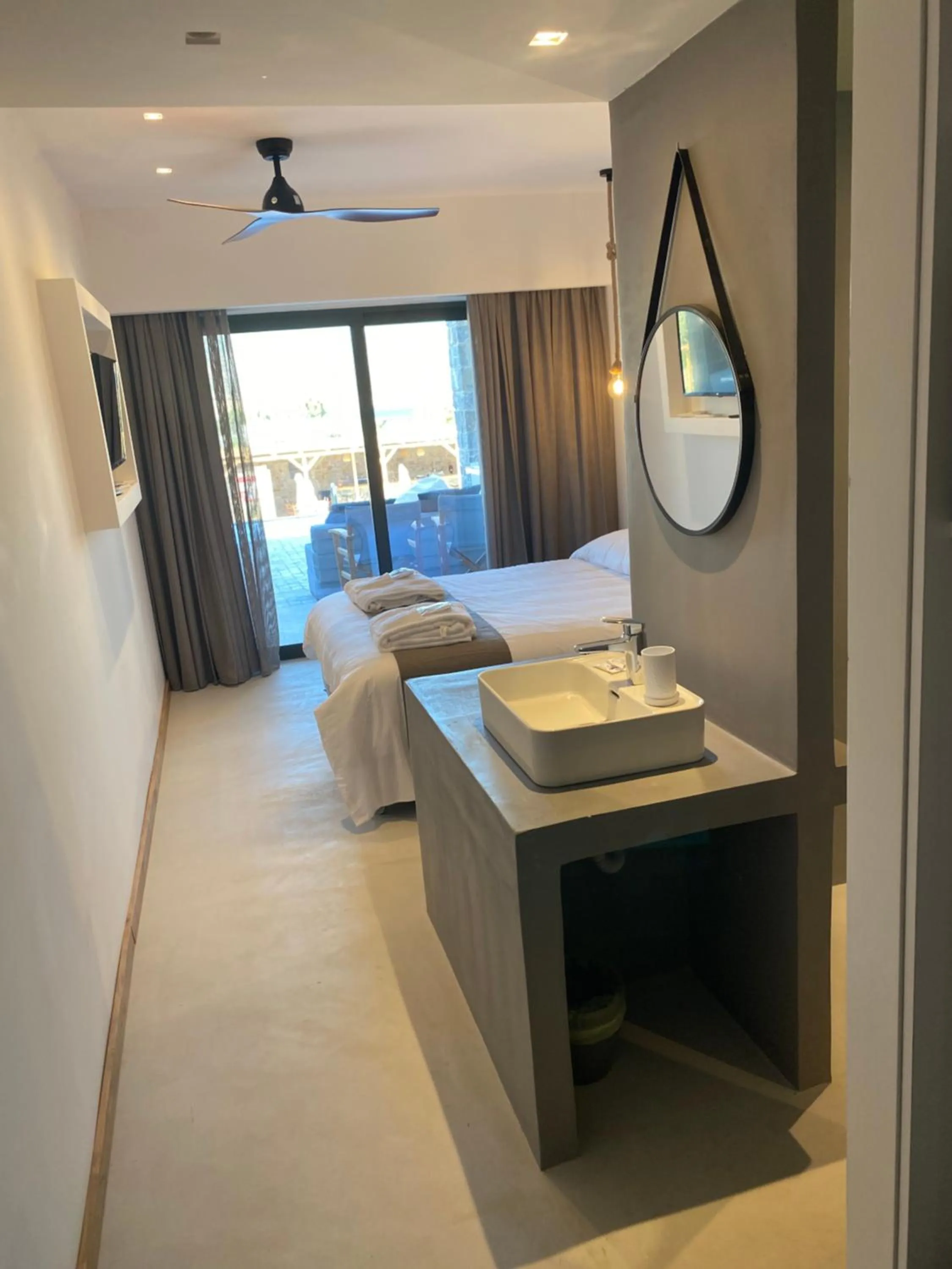 Bed in Helios Beach Hotel & Bungalows