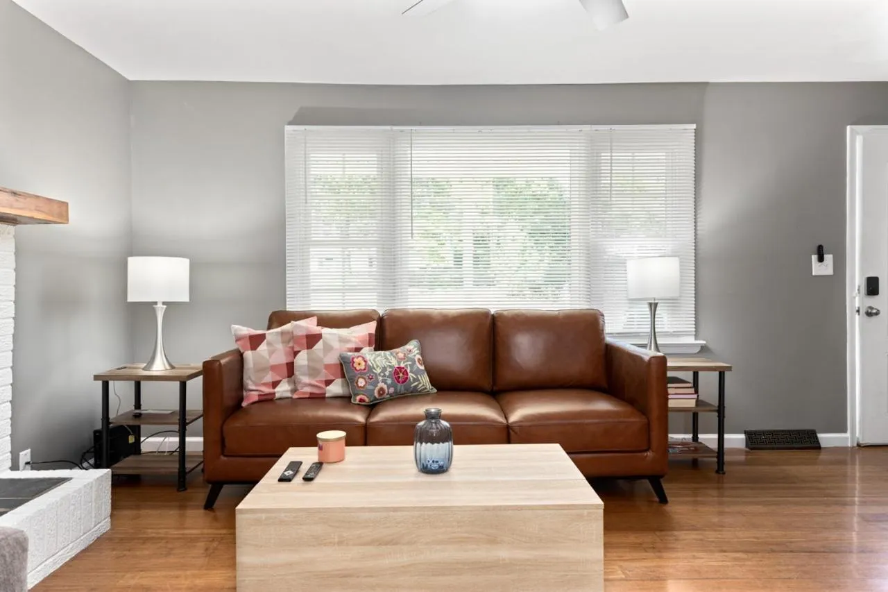 Waynesboro home near Wintergreen Charlottesville