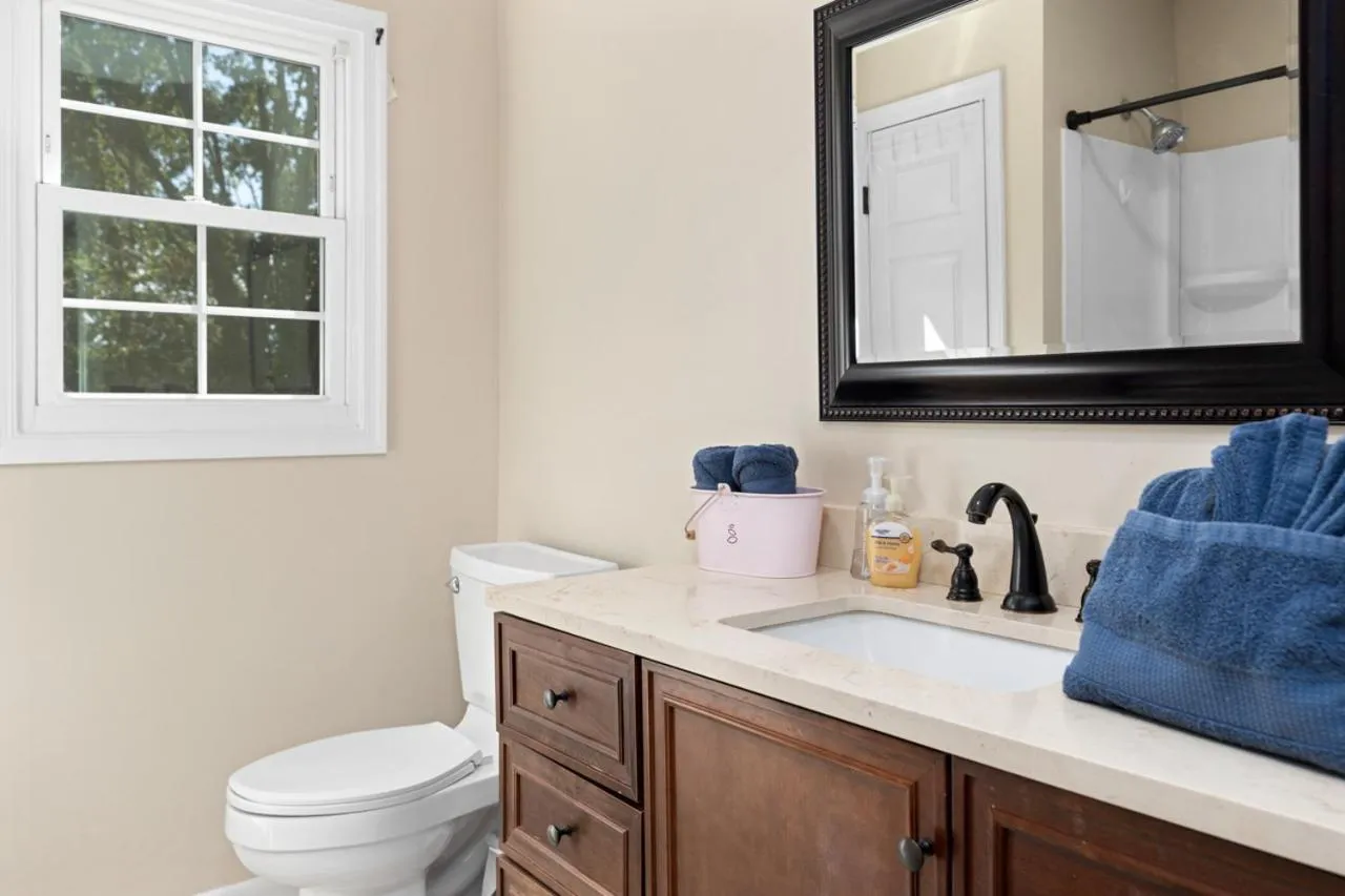 Waynesboro home near Wintergreen Charlottesville