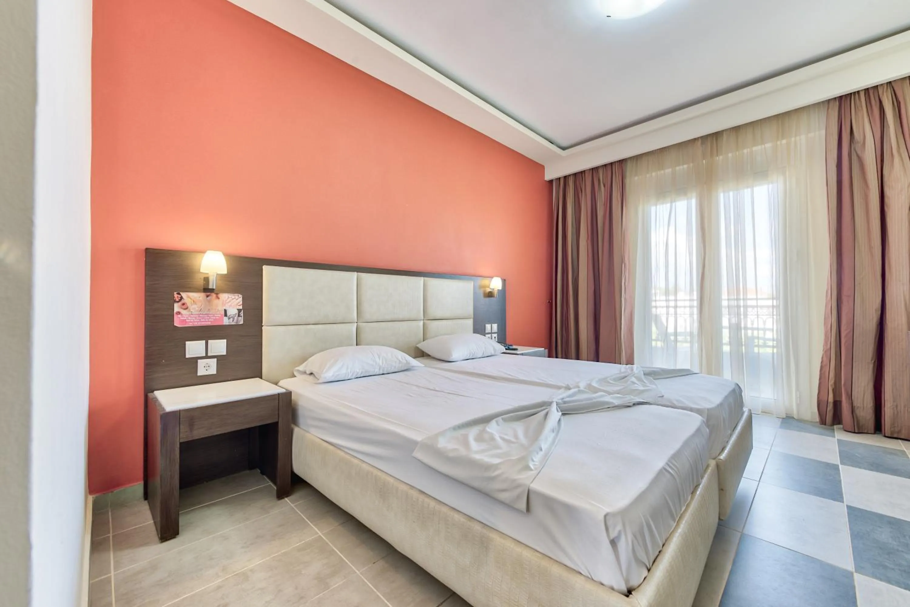 Majestic Hotel & Spa