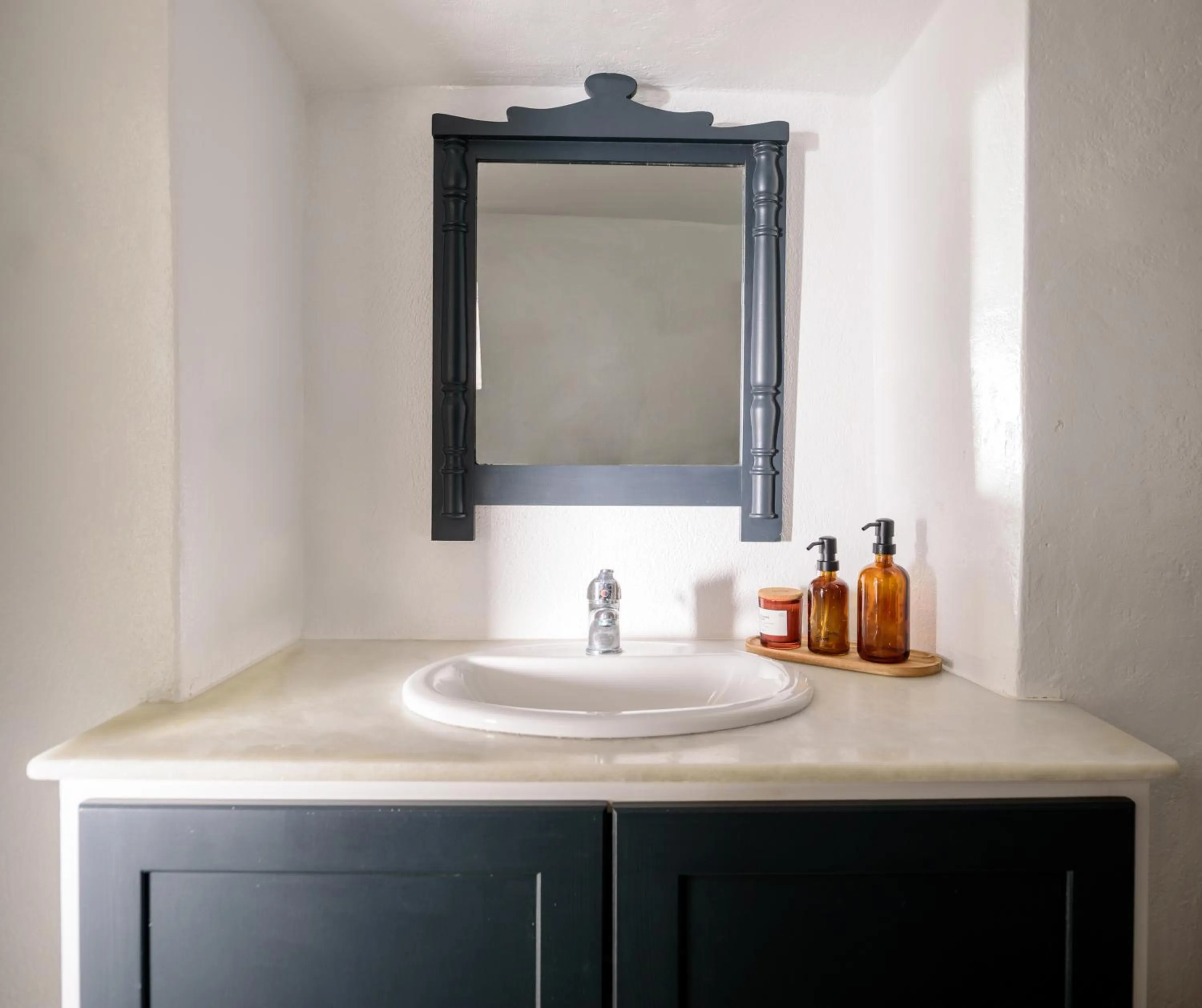 Bathroom in Firalia, Casa in Rock Suites