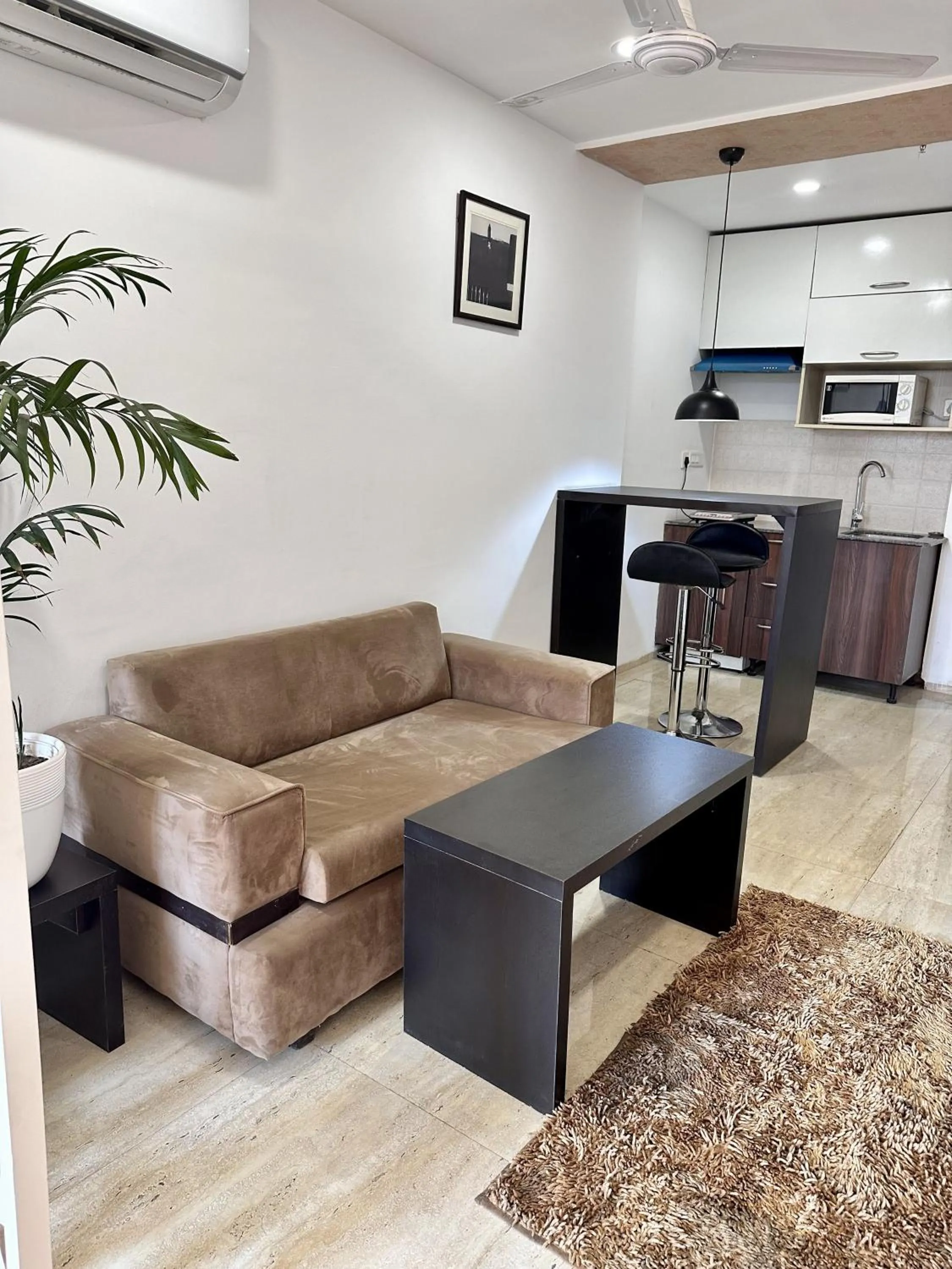 Kitchen or kitchenette in Flamingo Hotel Sector 67 I Studio Rooms I Gurgaon