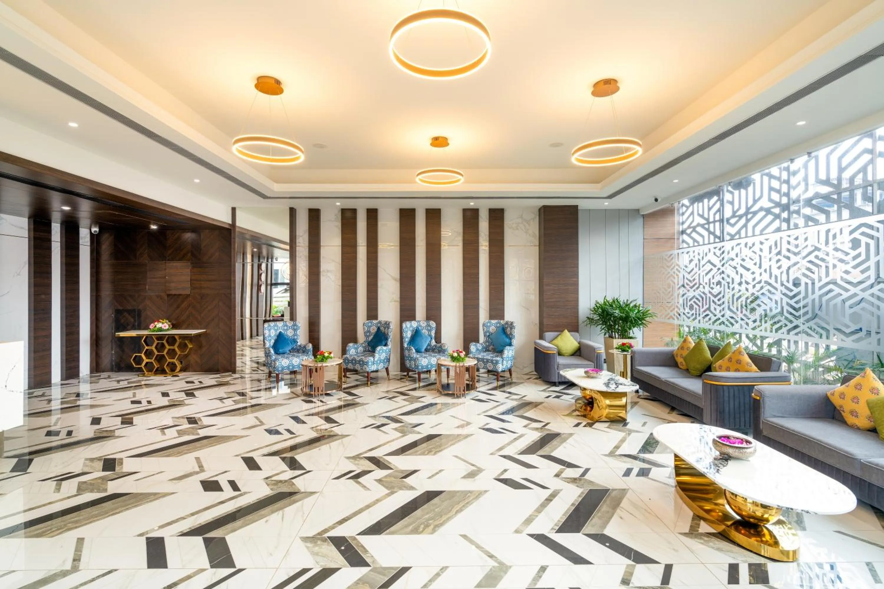 Lobby or reception in Cygnett Inn Imperial Tezpur