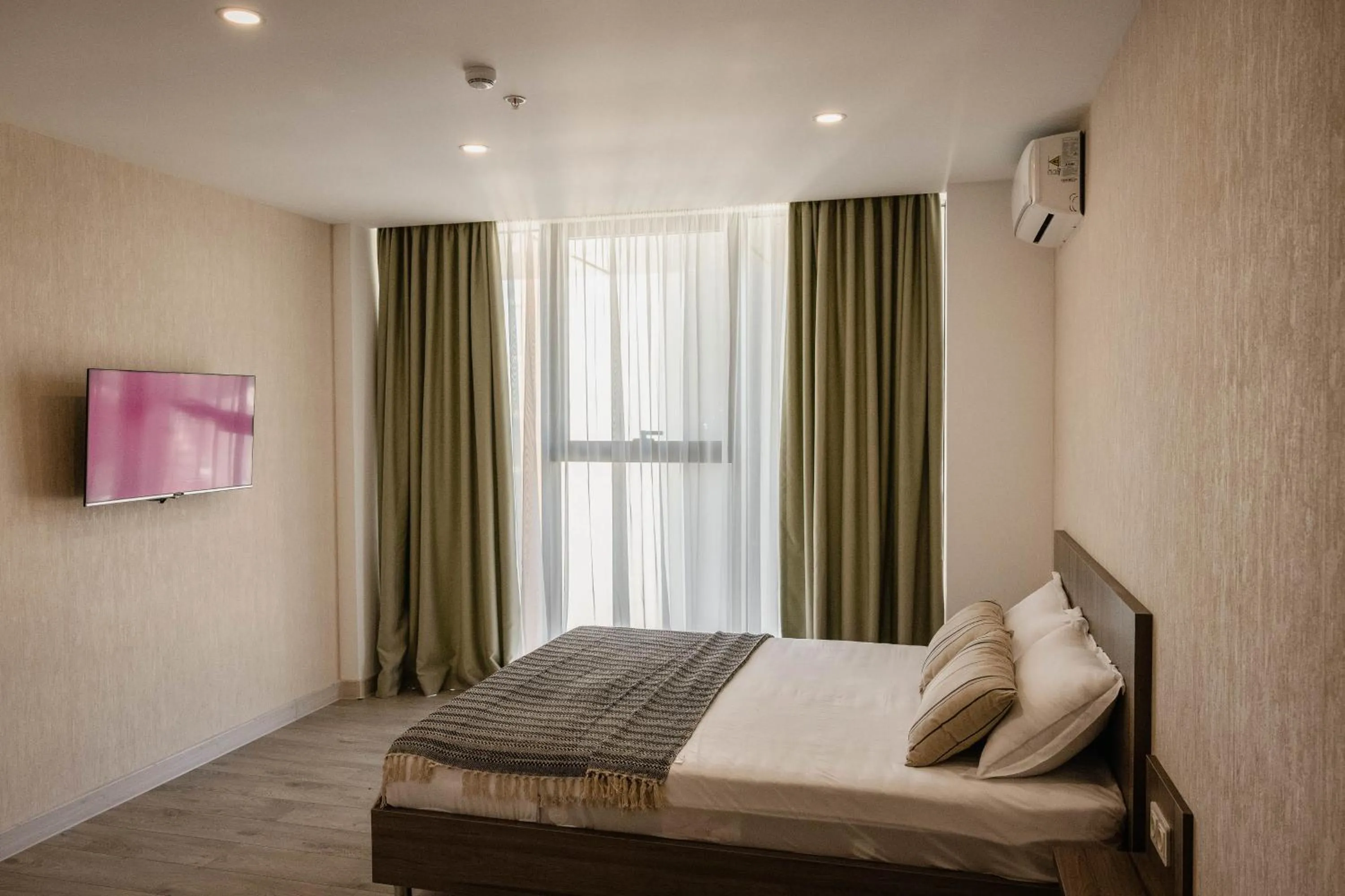 Bedroom, Bed in Green Side Apart Hotel