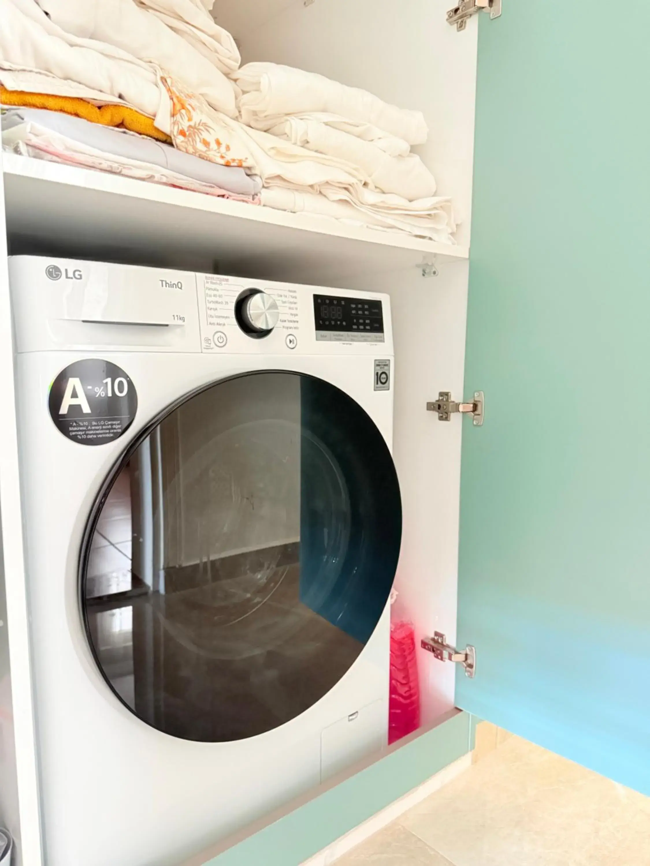 Economy Twin Room - single occupancy in Gelidonya Pansiyon Economy Twin Room - single occupancy in Gelidonya Pansiyon