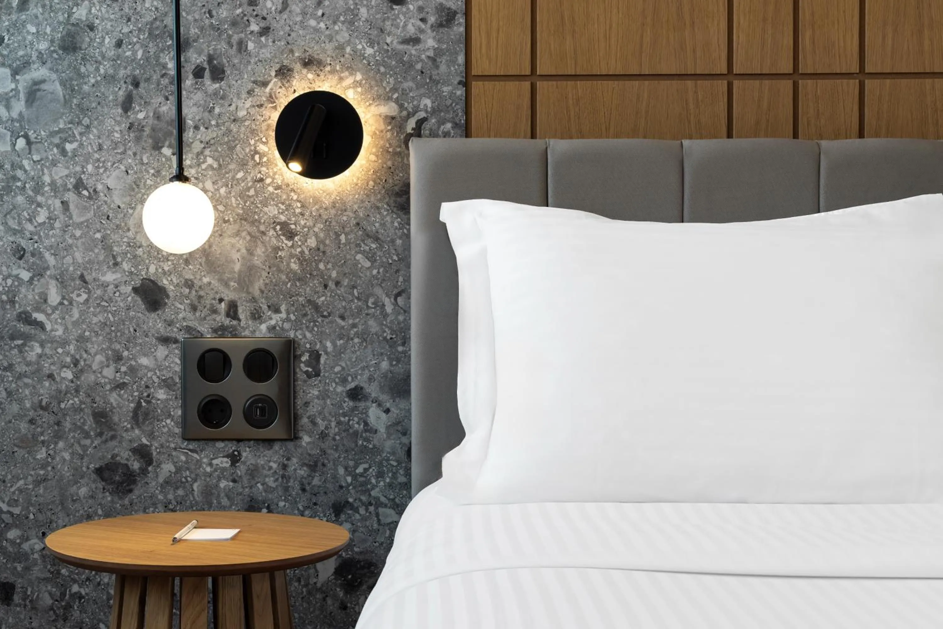 Bed in Hilton Garden Inn Athens Syggrou Avenue