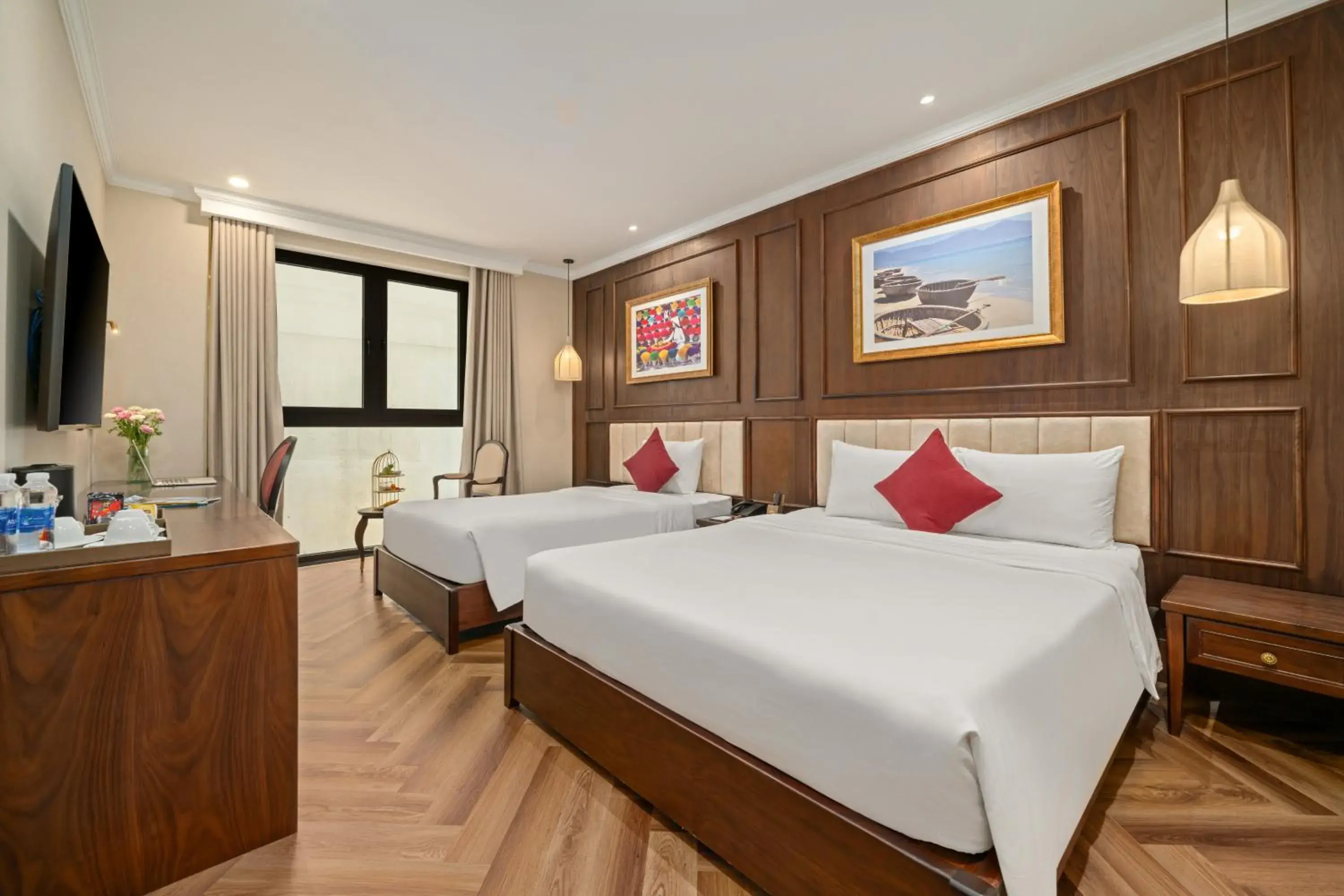 Premier Triple Room with Bathtub (Afternoon Tea included) in Golden Lotus Luxury Hotel Danang - Complimentary Daily Afternoon Tea Premier Triple Room with Bathtub (Afternoon Tea included) in Golden Lotus Luxury Hotel Danang - Complimentary Daily Afternoon Tea