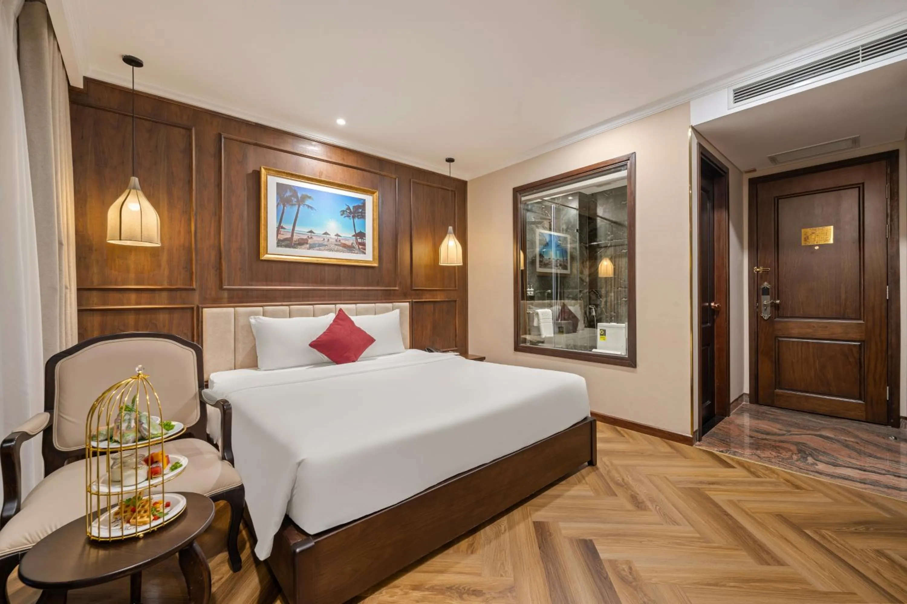 Bed in Golden Lotus Luxury Hotel Danang - Complimentary Daily Afternoon Tea