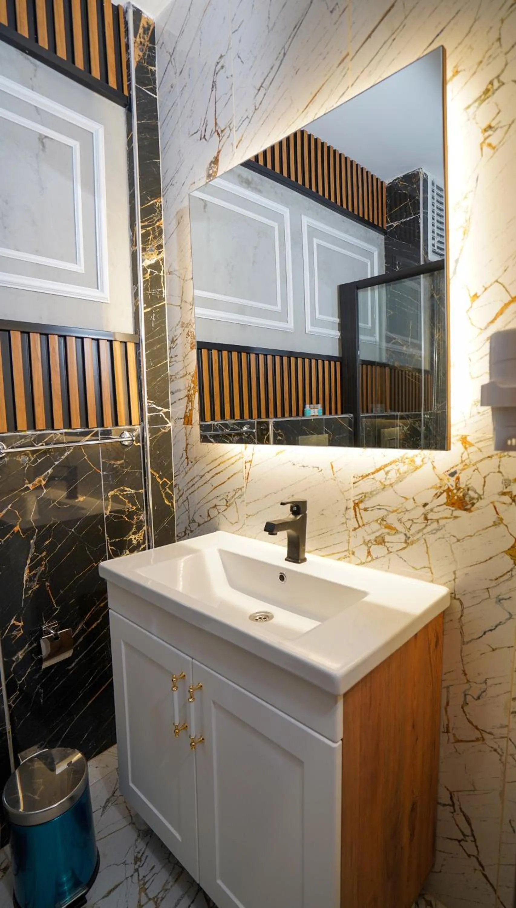 Bathroom in Fidan City Hotel