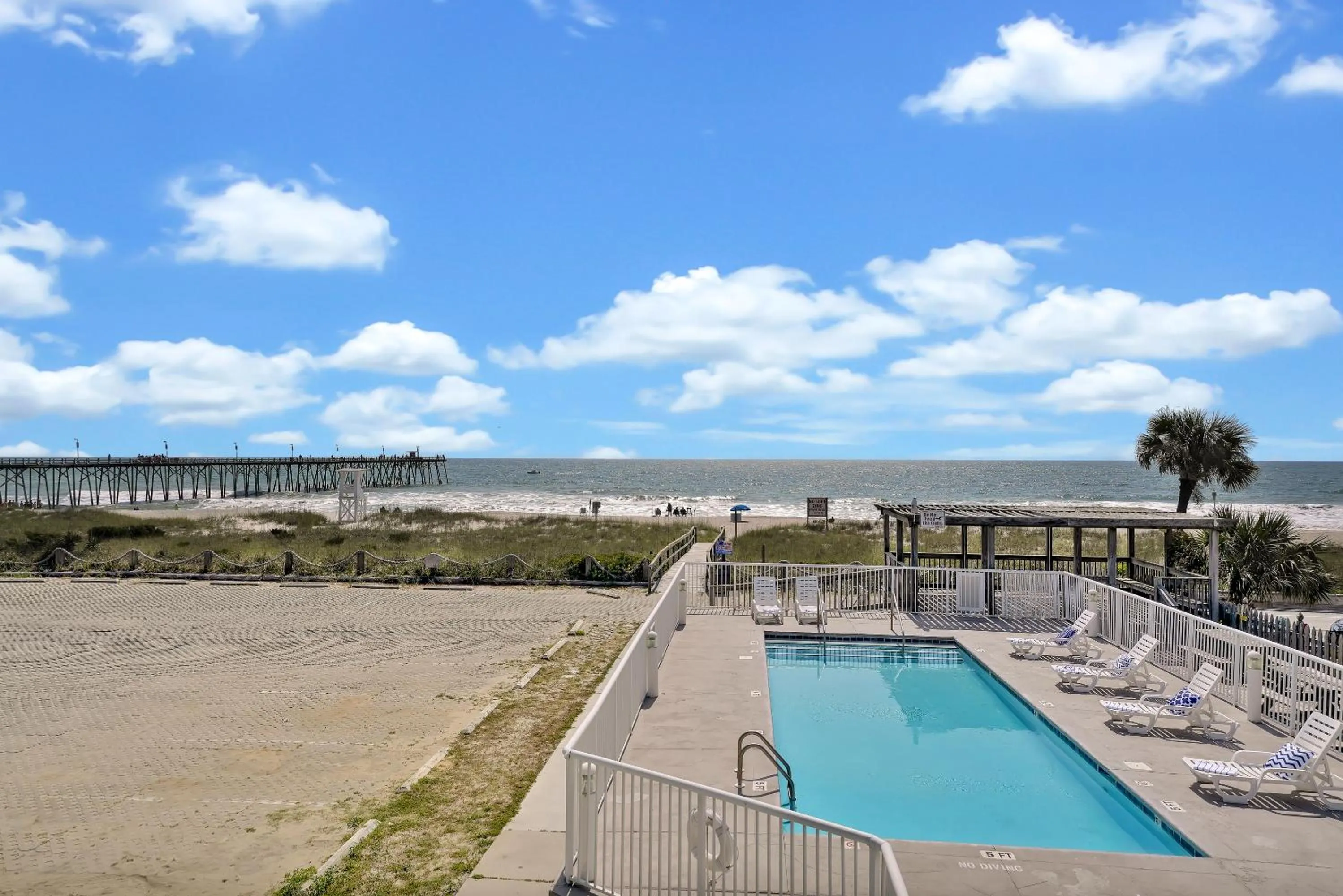 Pool view in Admiral's Quarters