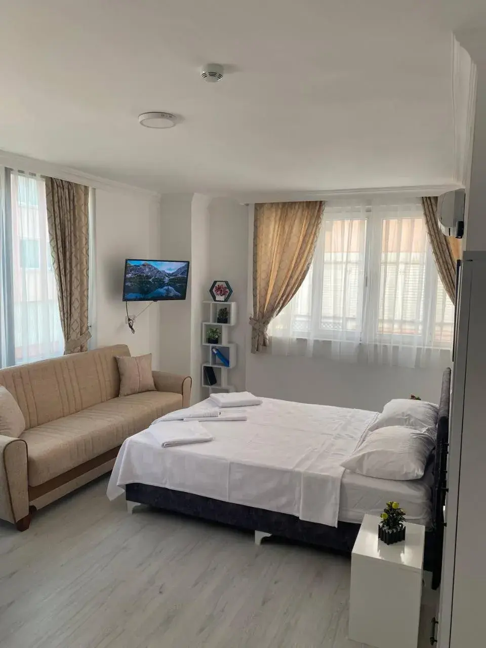 UPART FLATS UPART FLATS