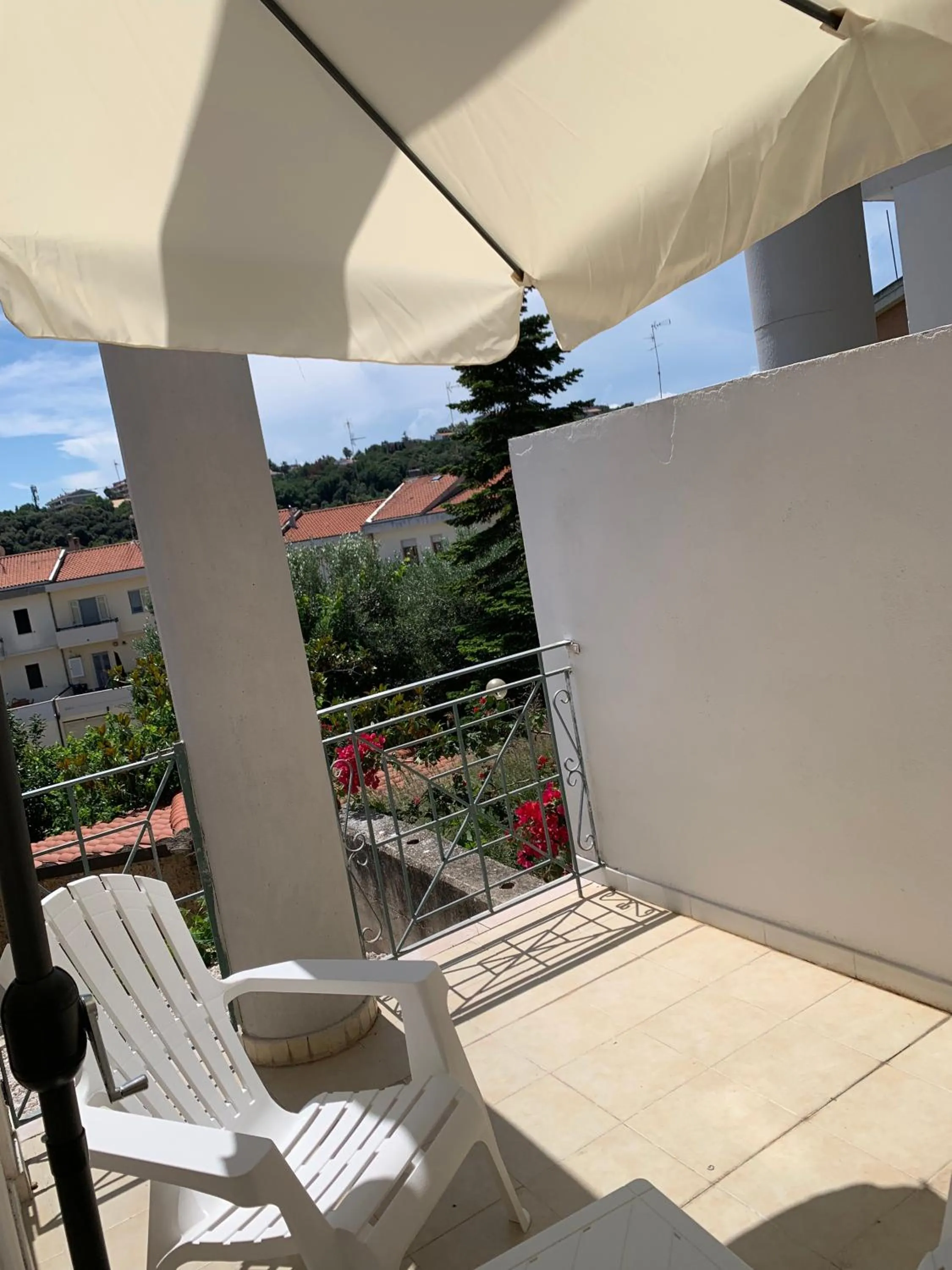 Balcony/Terrace in Loremi Rooms