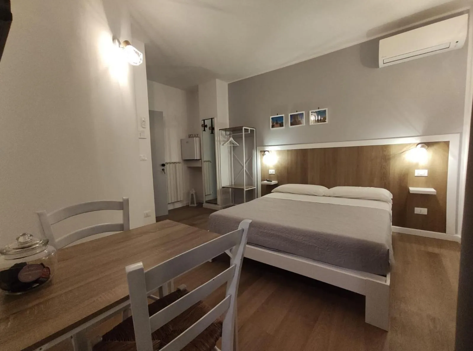 Bedroom, Bed in Loremi Rooms