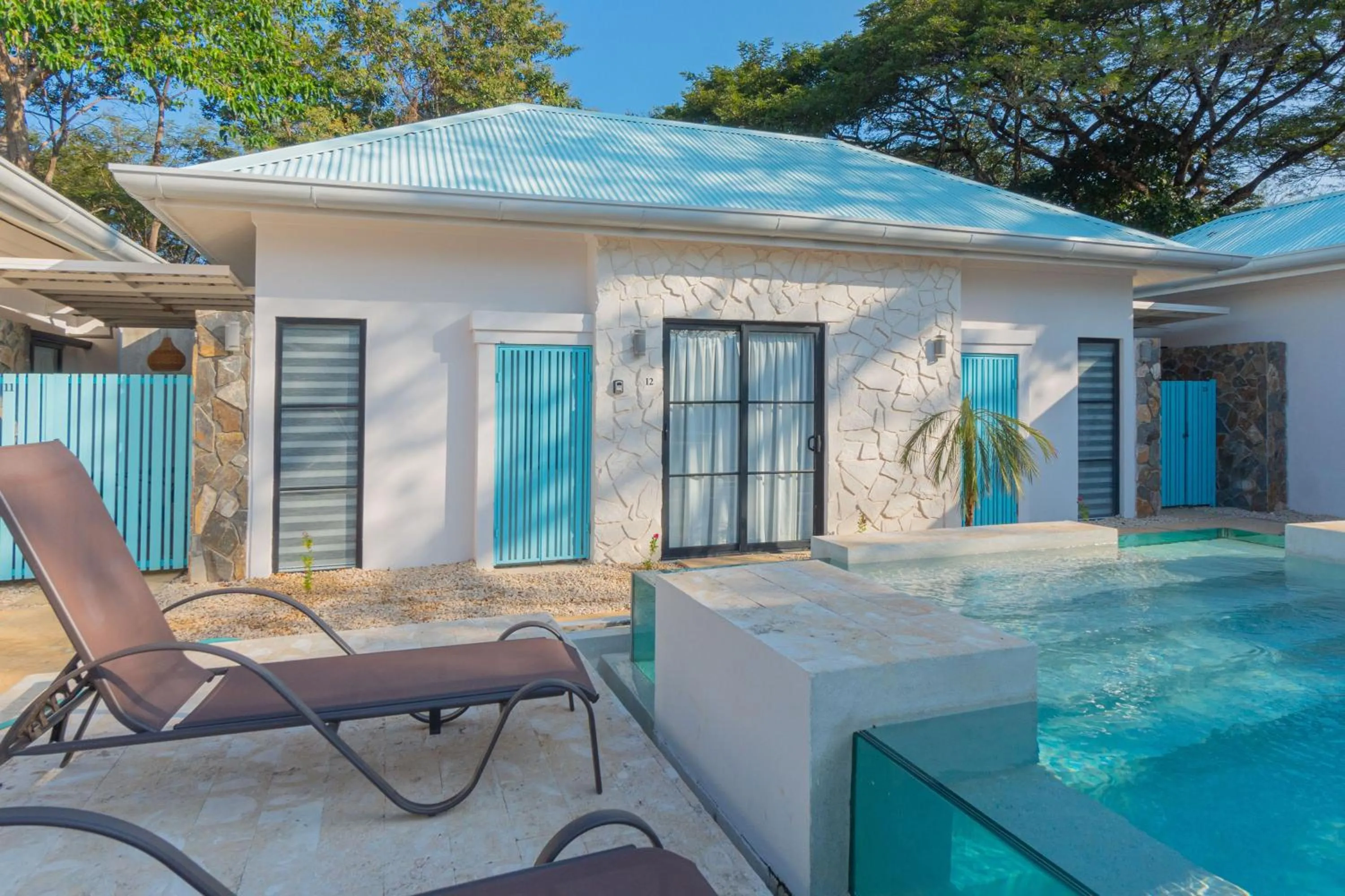 Pool view in Villas VR Beachwalk Avellanas