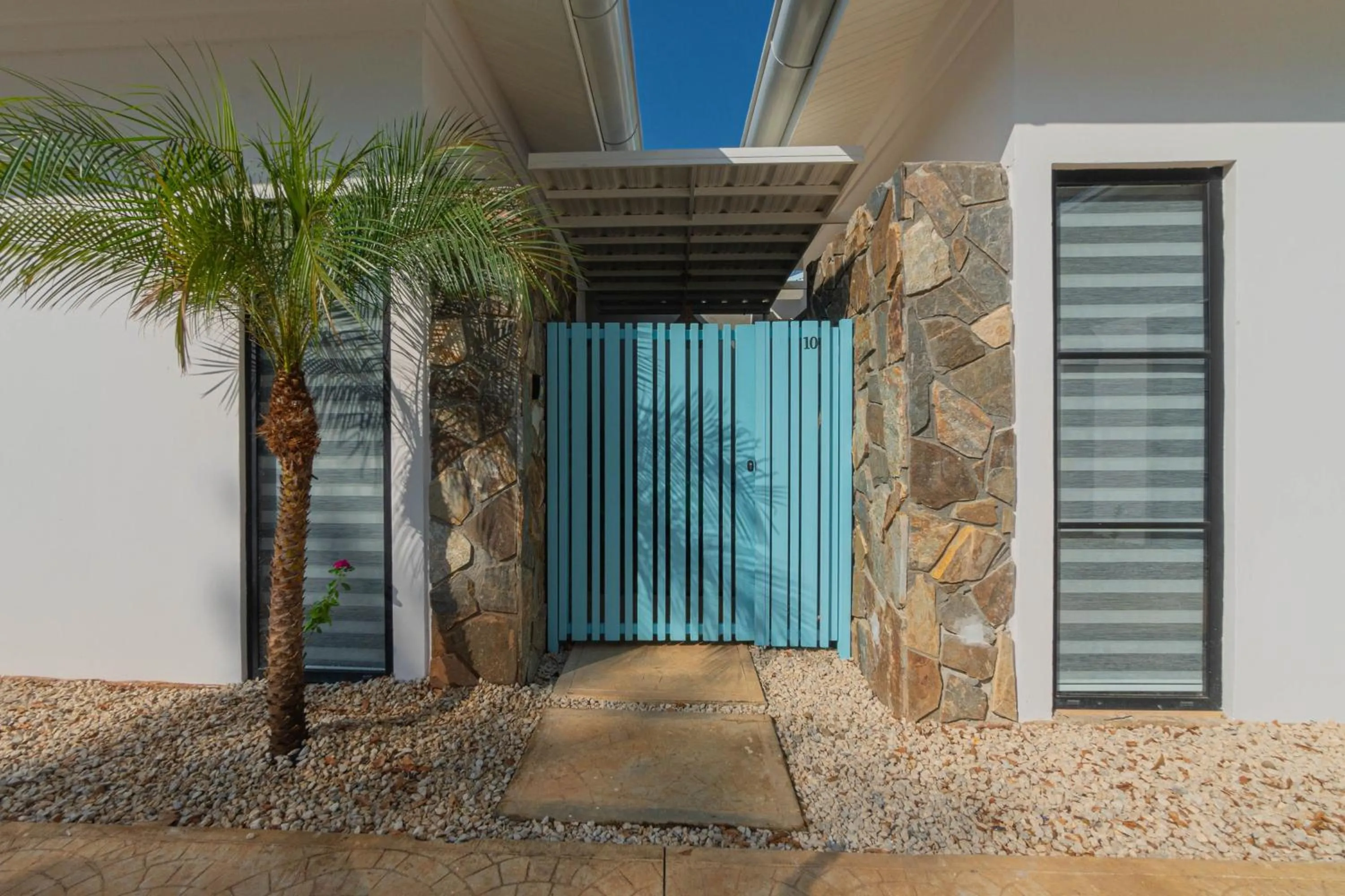 Property building in Villas VR Beachwalk Avellanas