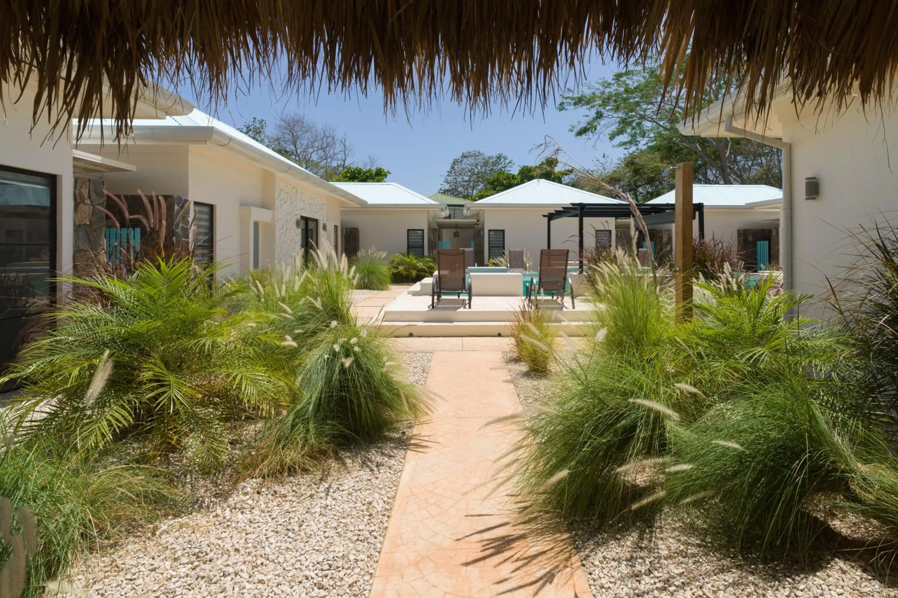 Garden in Villas VR Beachwalk Avellanas