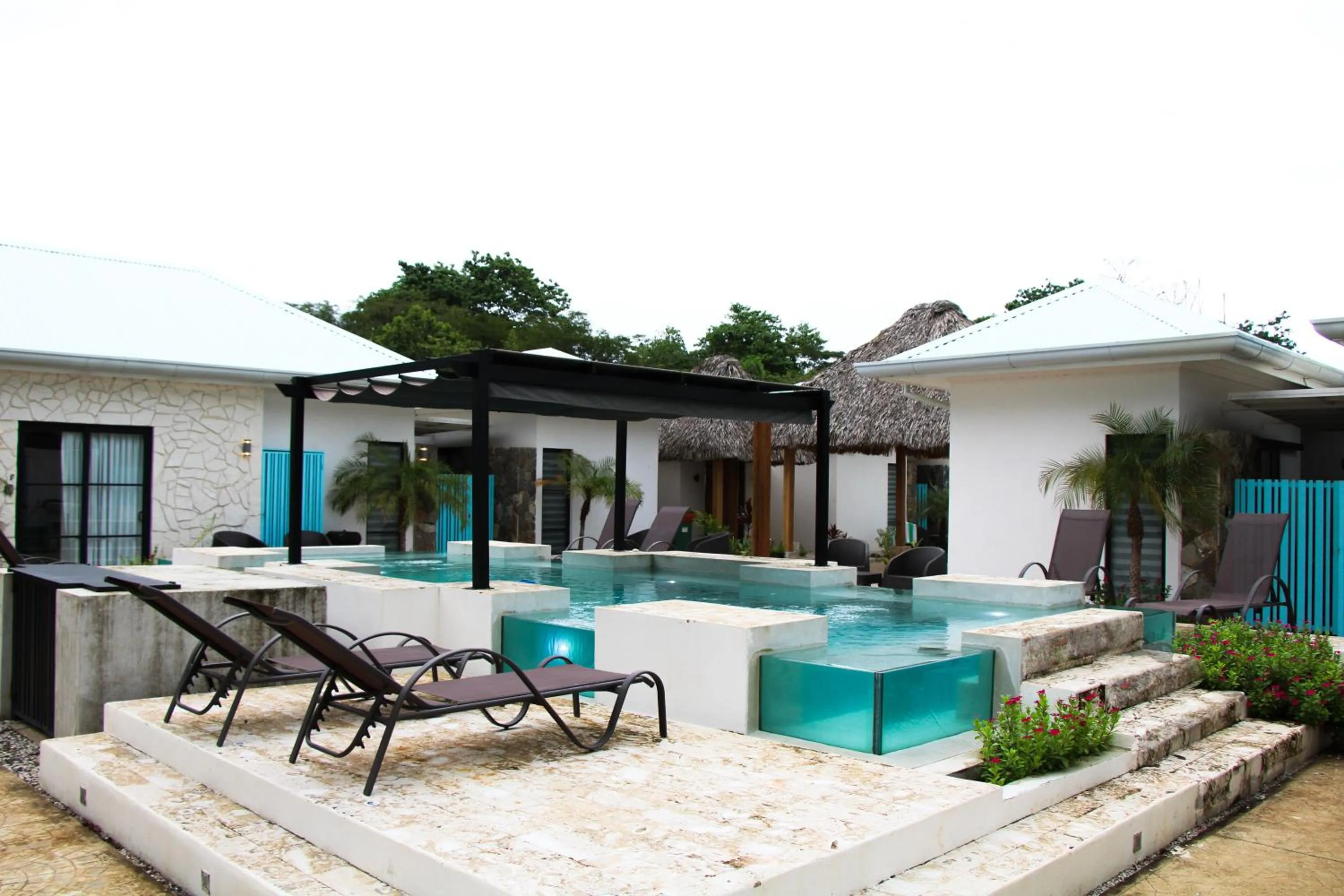 Property building in Villas VR Beachwalk Avellanas