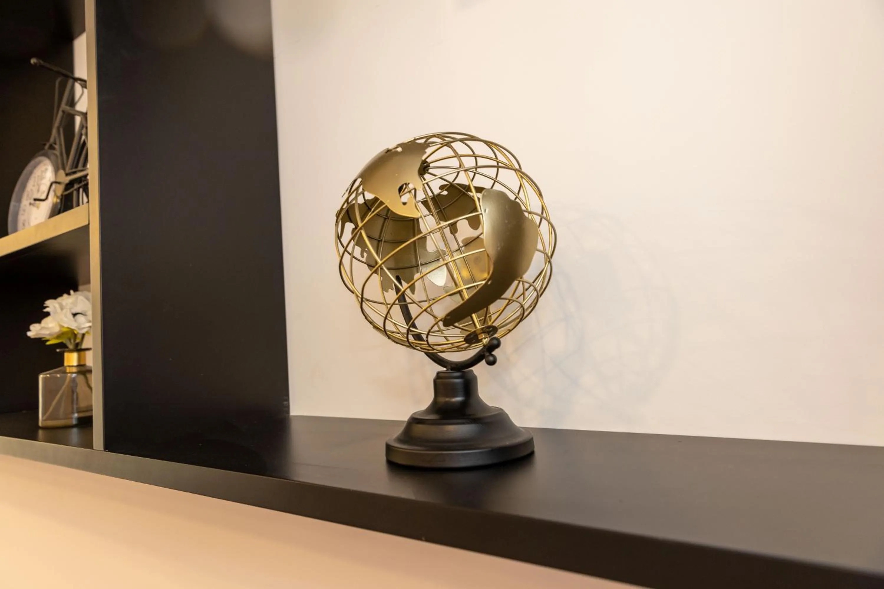 Decorative detail in Citizen Suites