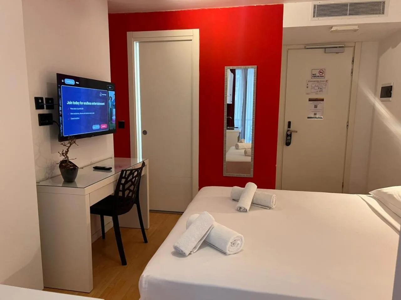 Bed in Citizen Suites