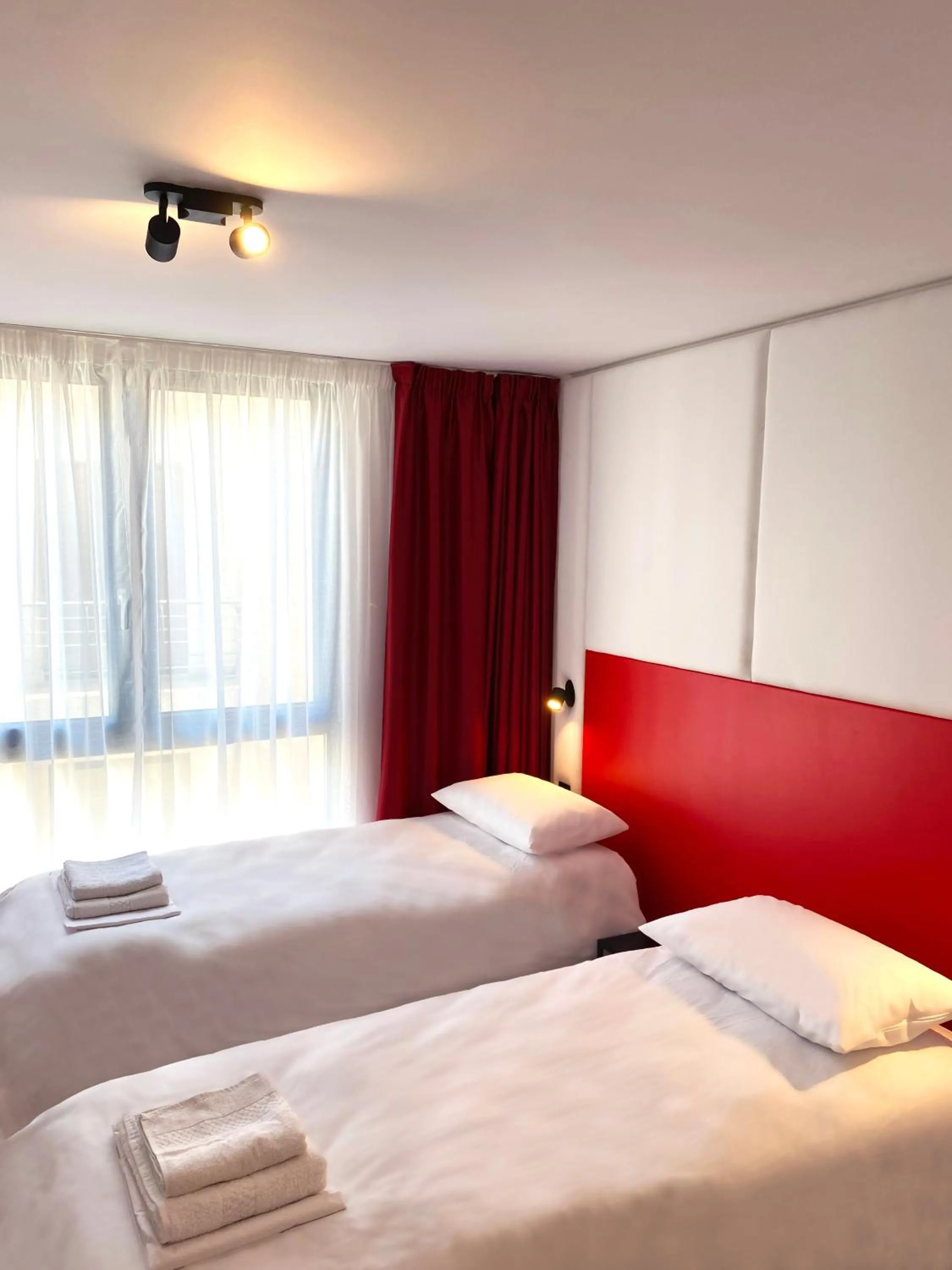 Bedroom, Bed in Citizen Suites