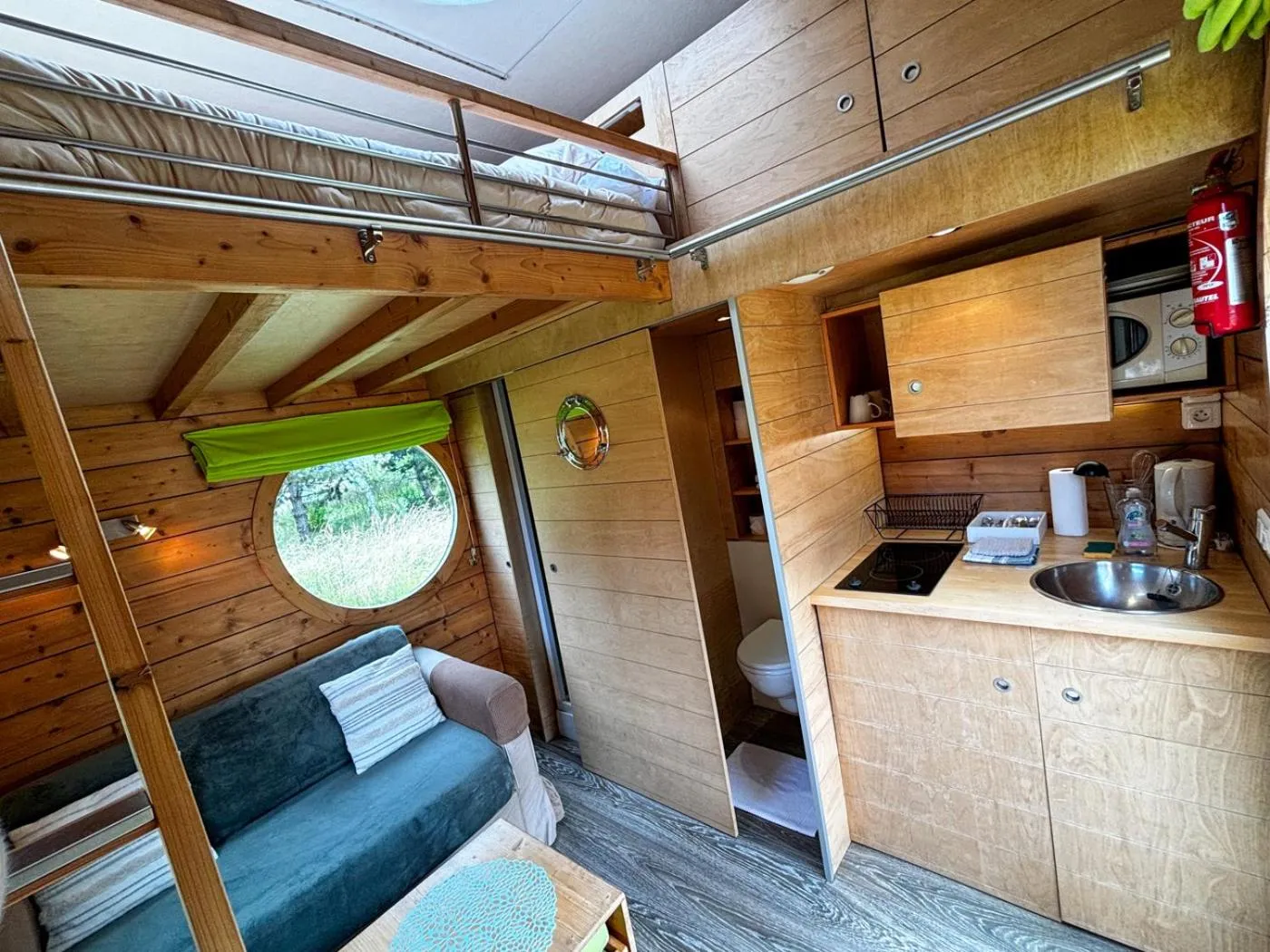 Coffee/tea facilities in Domaine de la Grangée