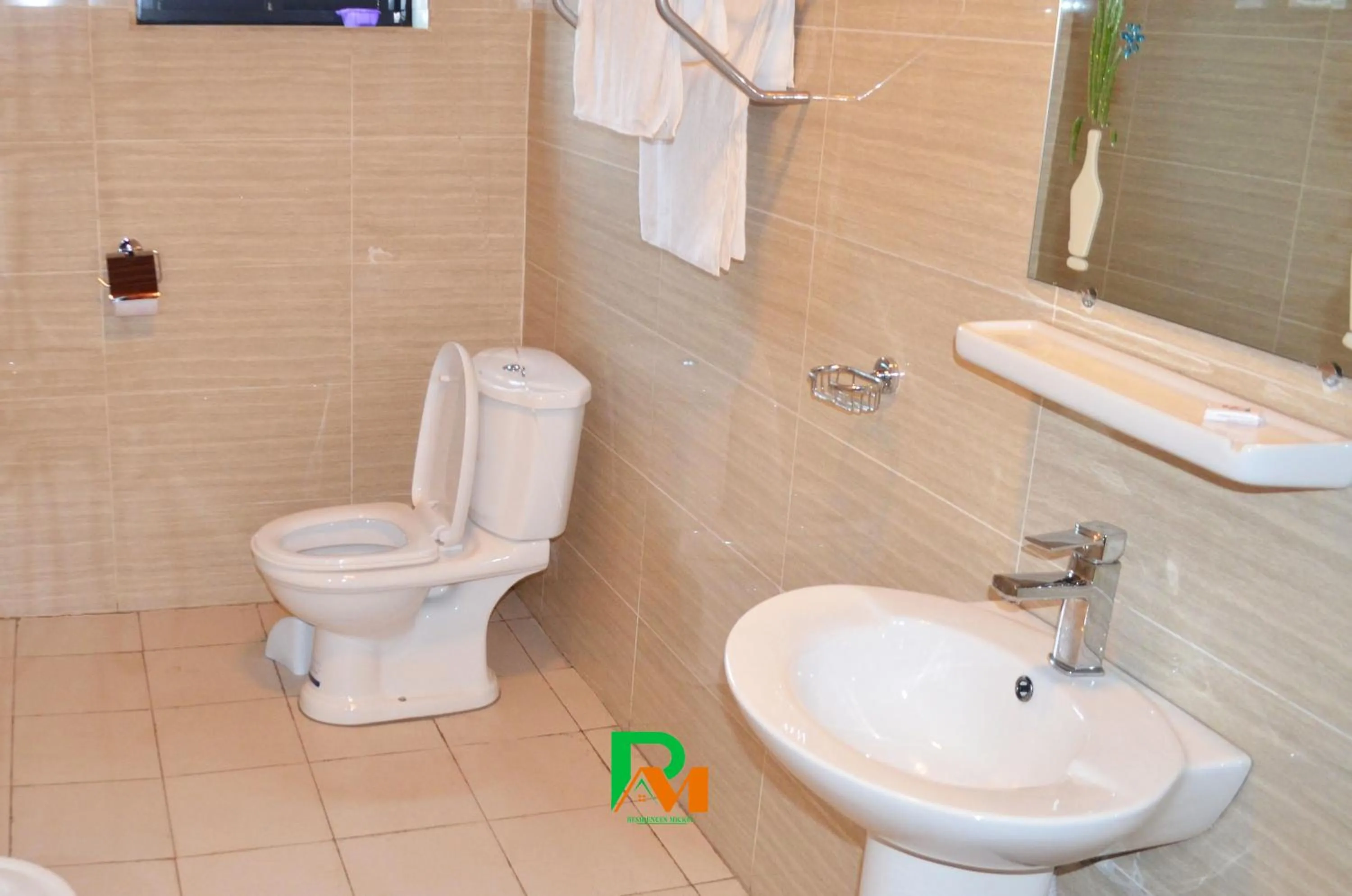 Shower in RESIDENCES MICKEL