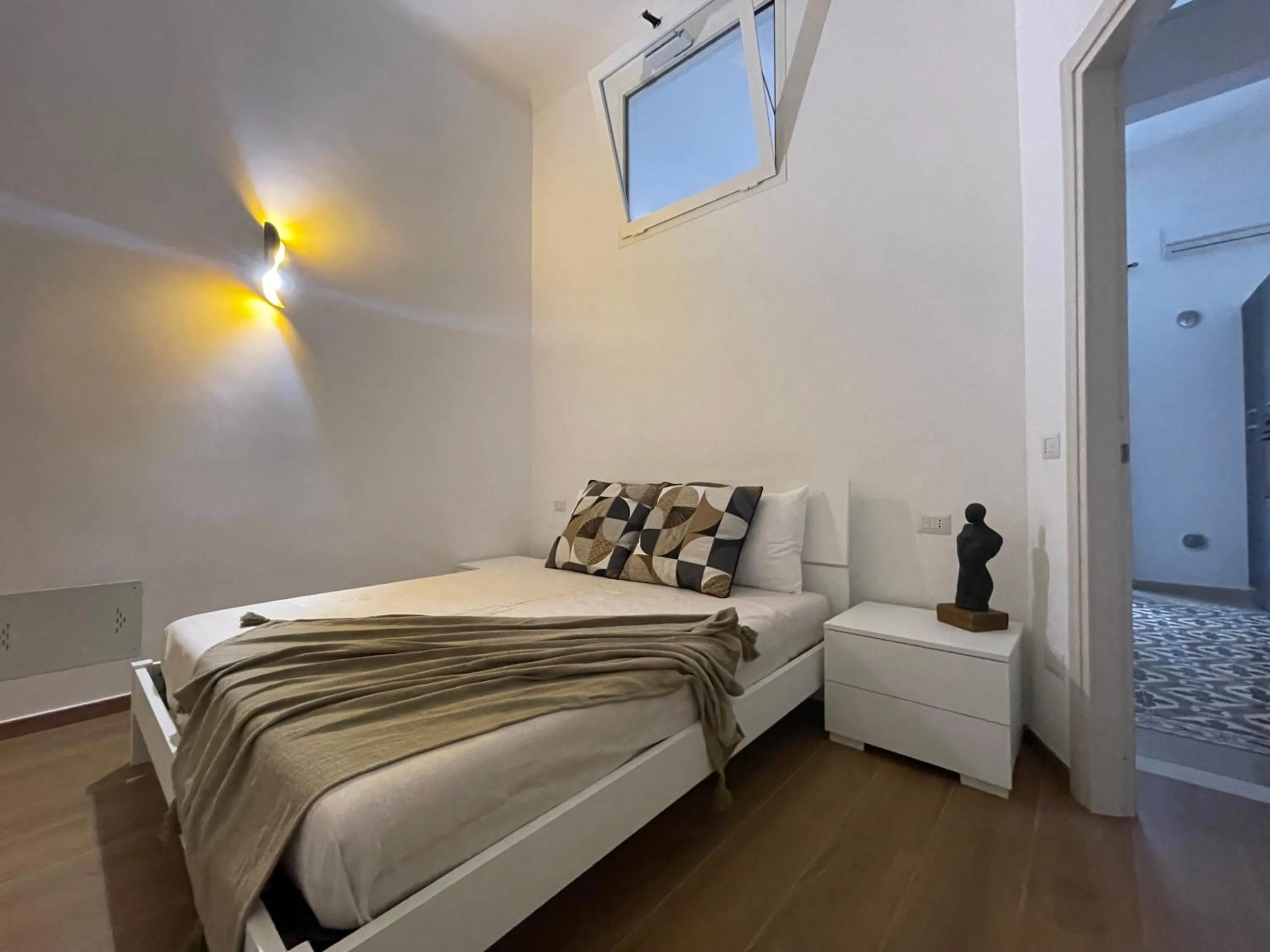 Bedroom, Bed in Maioliche Apartment