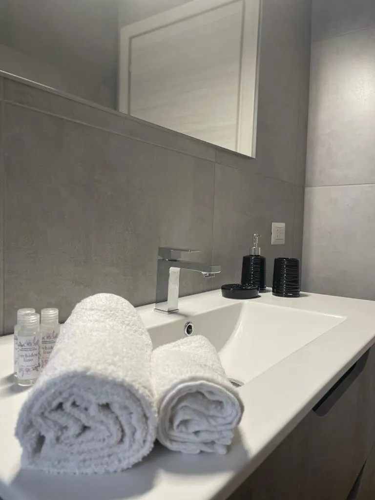 Bathroom in Maioliche Apartment