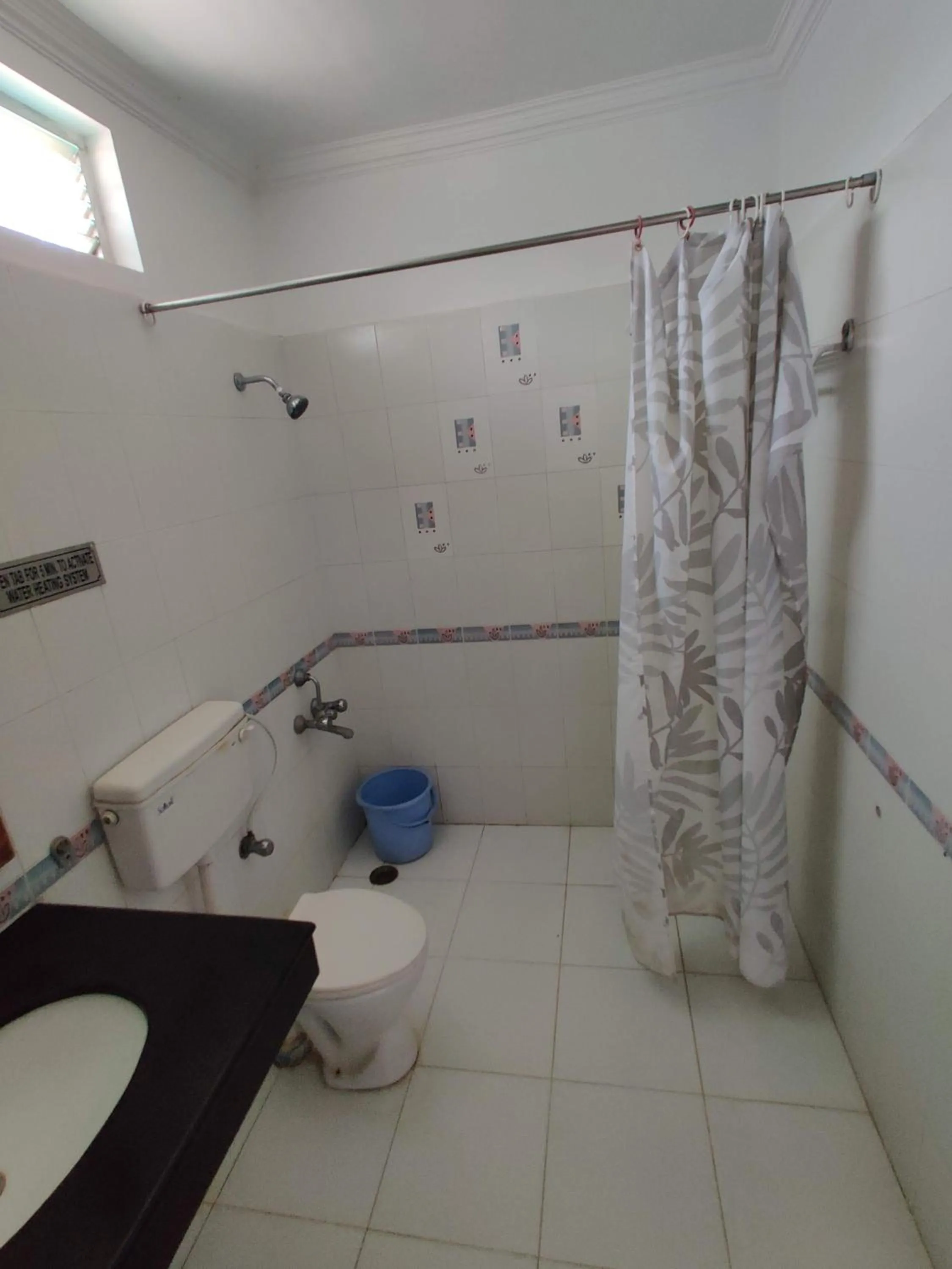 Bathroom in Euro Star Inn