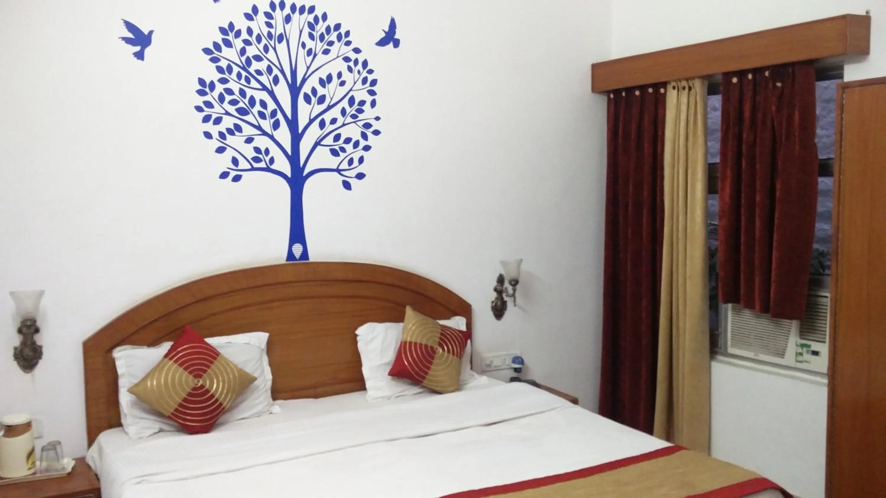 Bedroom, Bed in Euro Star Inn