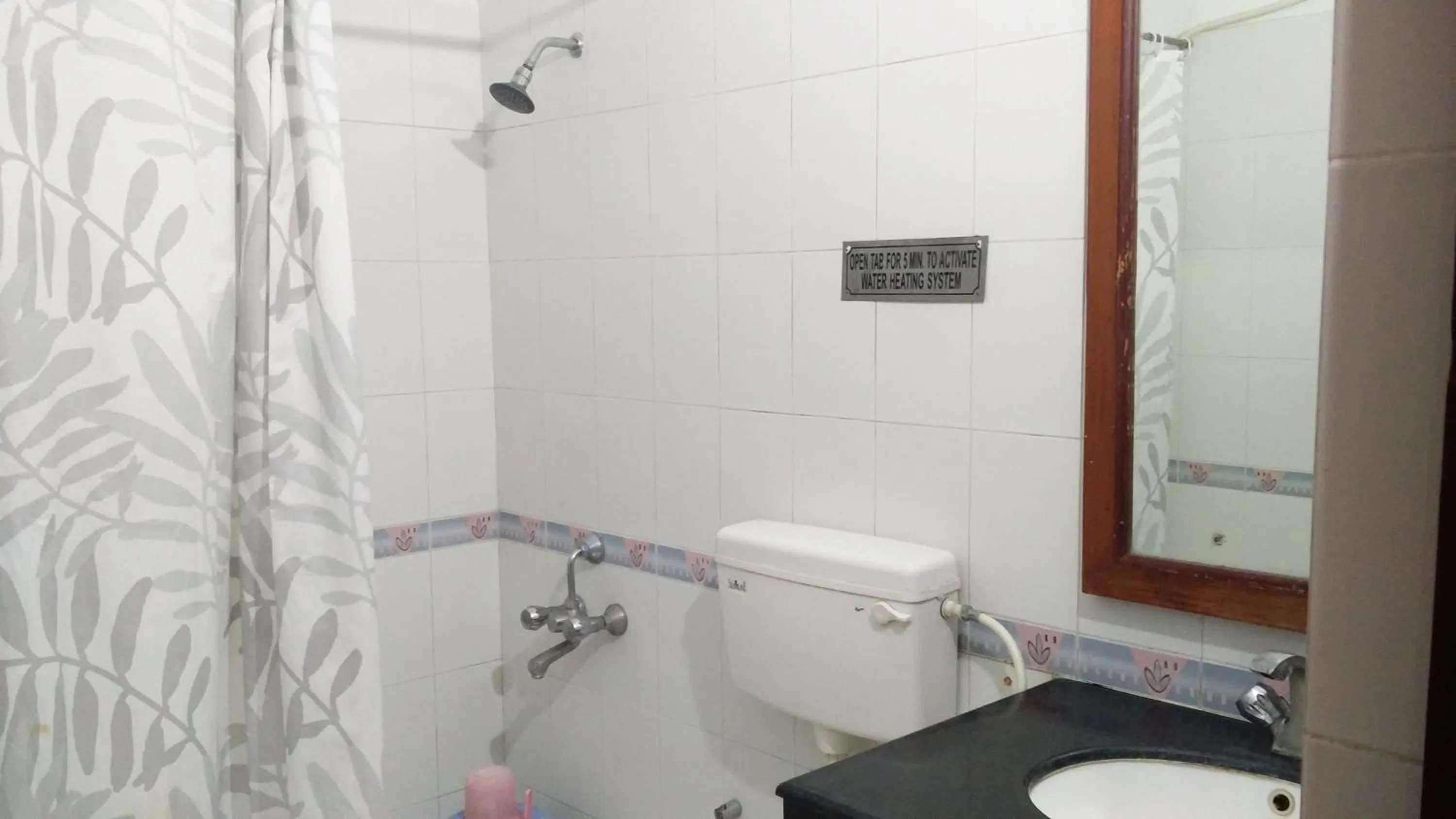 Bathroom in Euro Star Inn