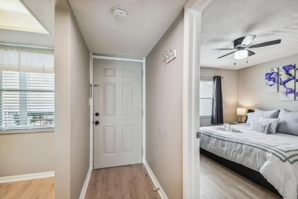 Bed in The Orchid by DNY Prime