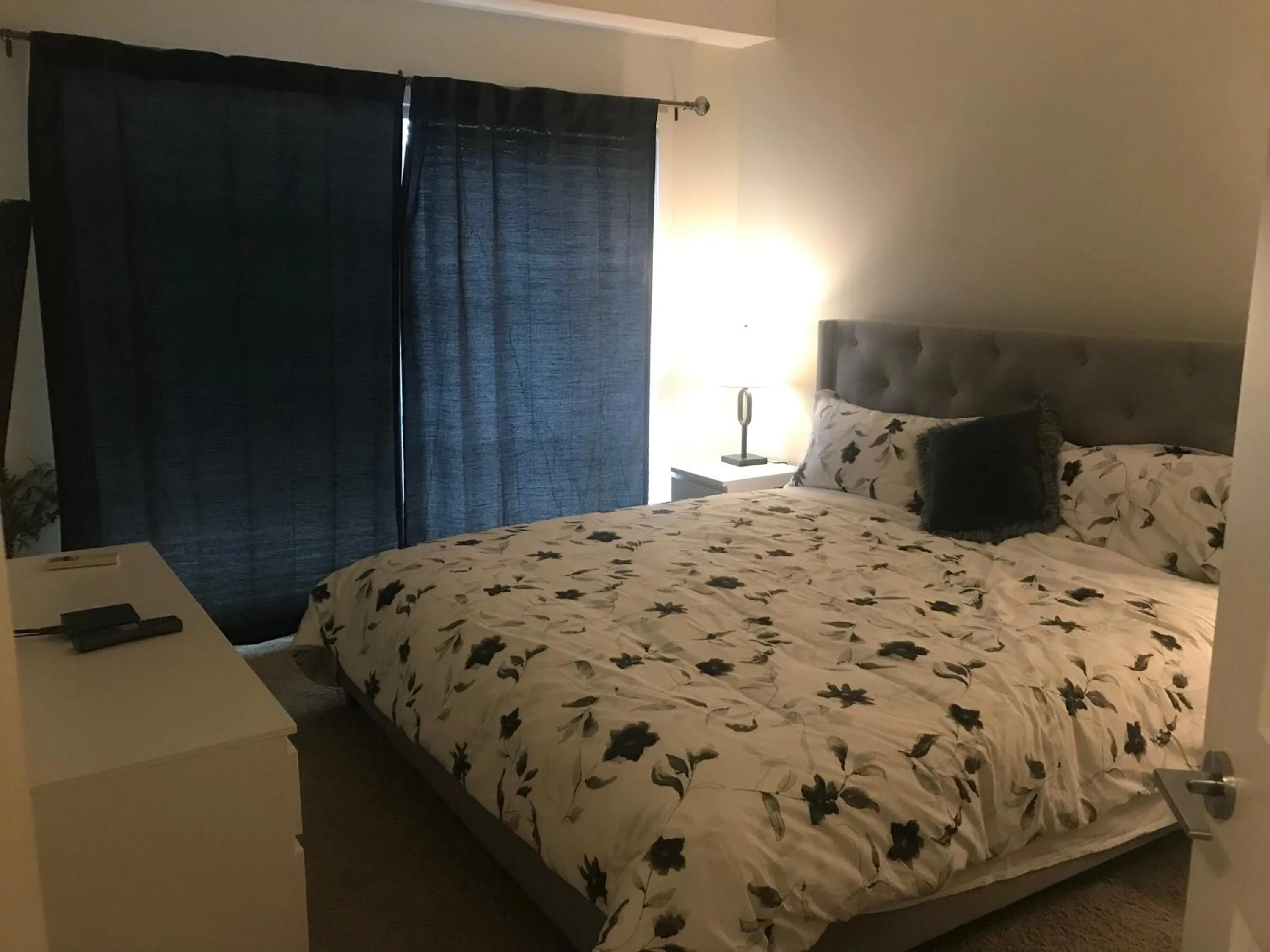 Bed in Stay In The Okanagan - Copper Sky, West Kelowna