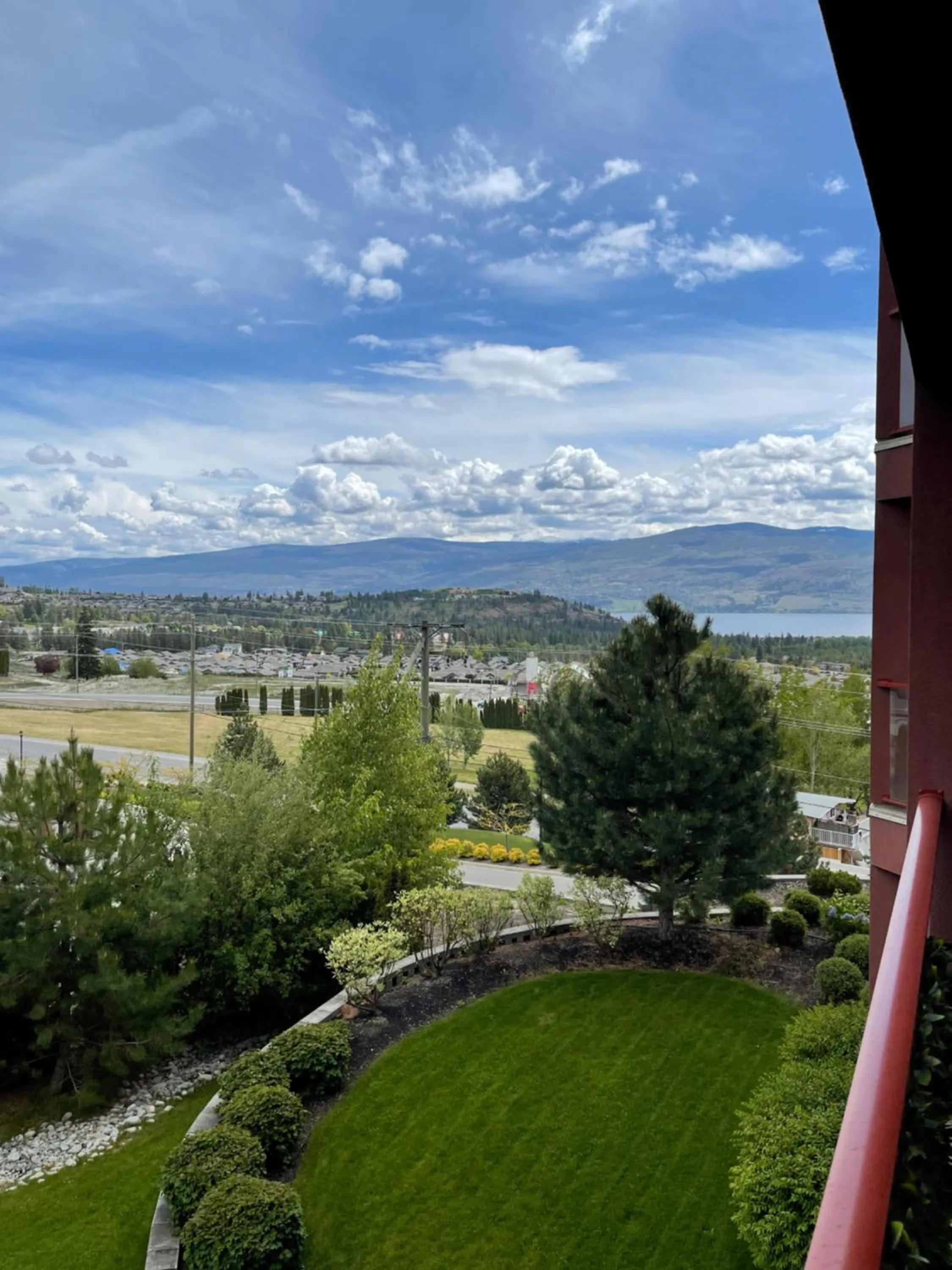 Nearby landmark in Stay In The Okanagan - Copper Sky, West Kelowna