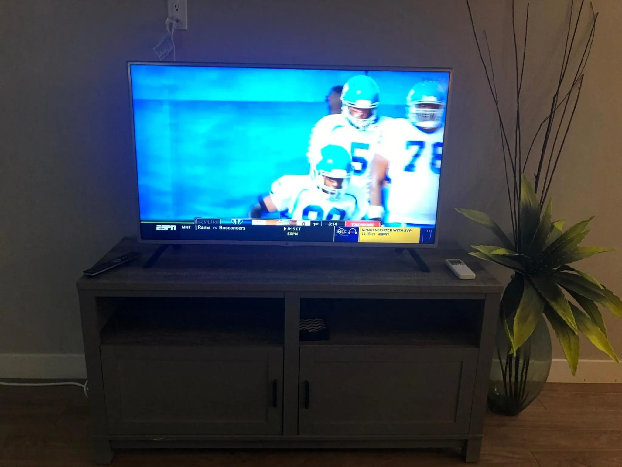 TV and multimedia in Stay In The Okanagan - Copper Sky, West Kelowna