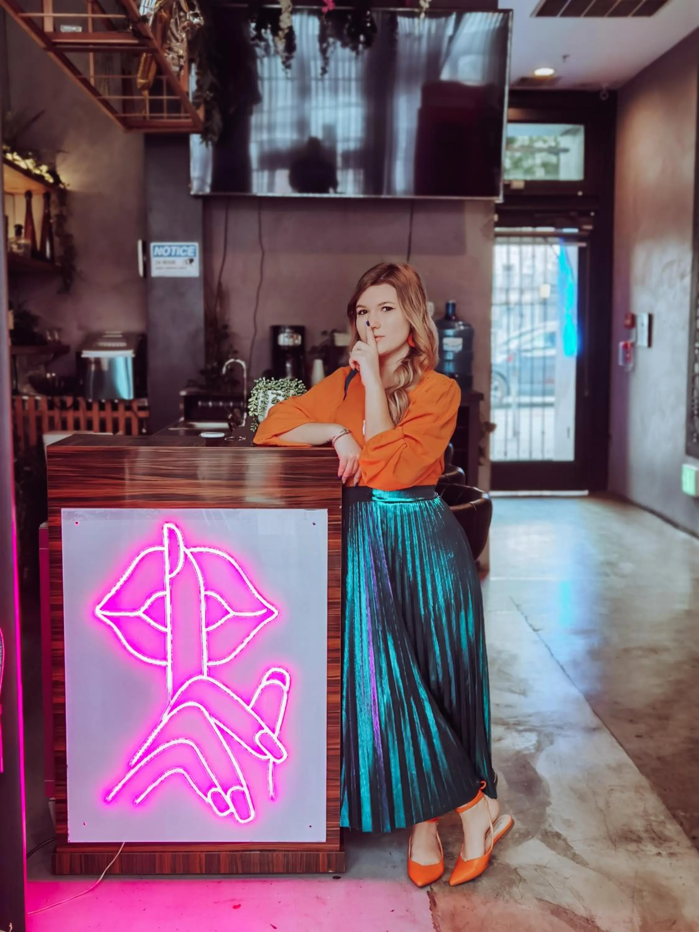 Property building in DTLA Boutique Hotel