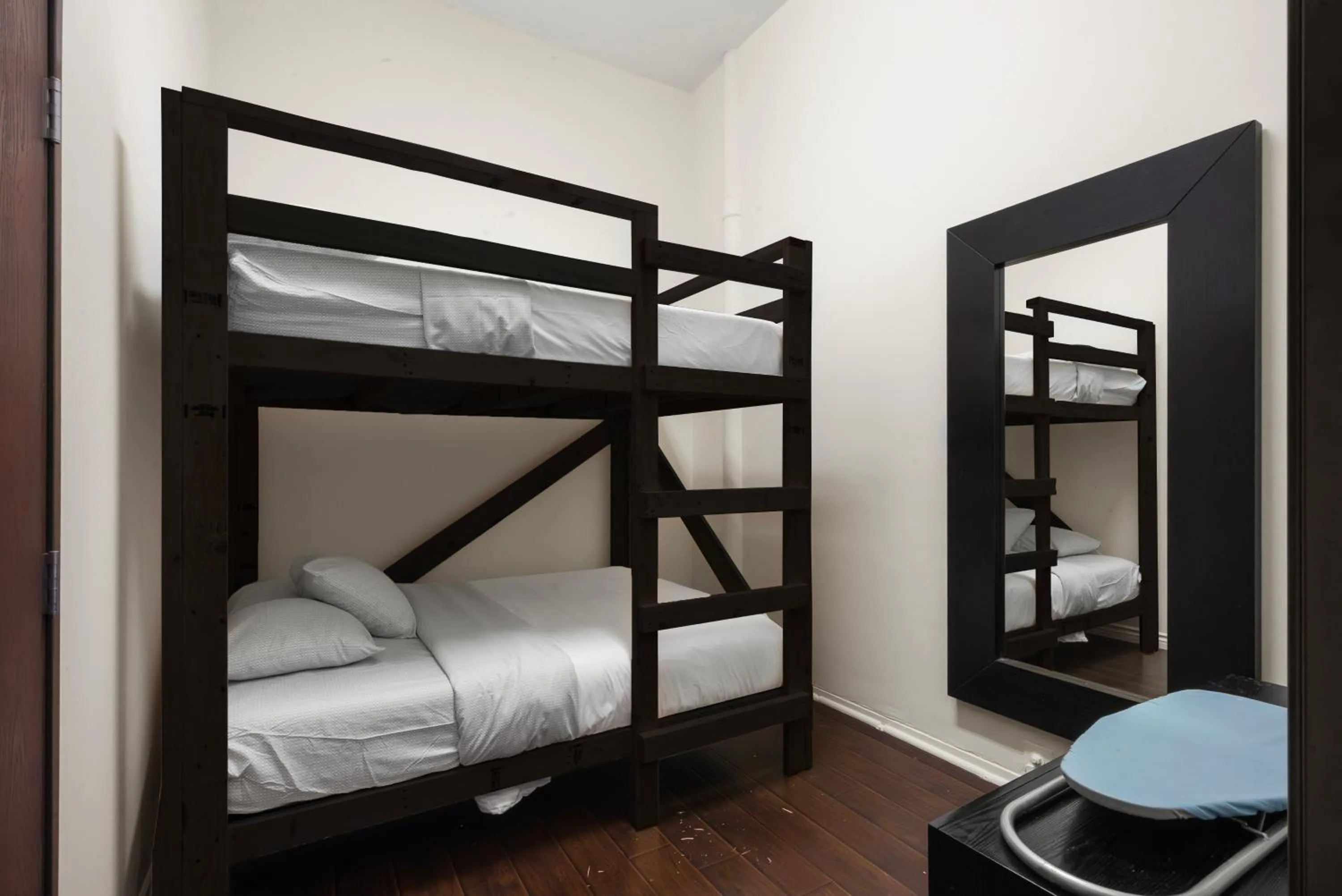 Bed in Audemar Boutique Hotel and Apartment Homes