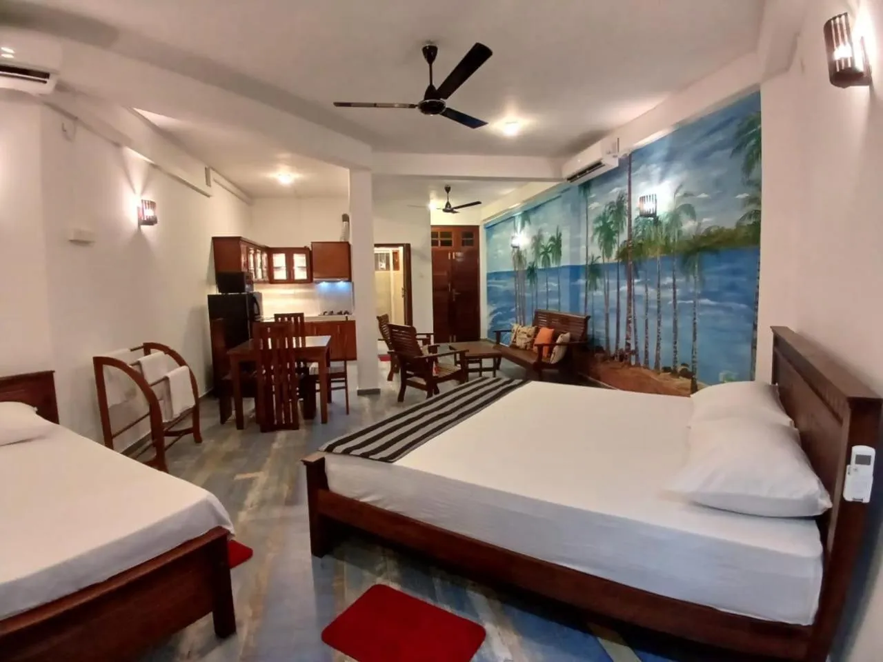 Bed in Sol Y Mar - Unawatuna