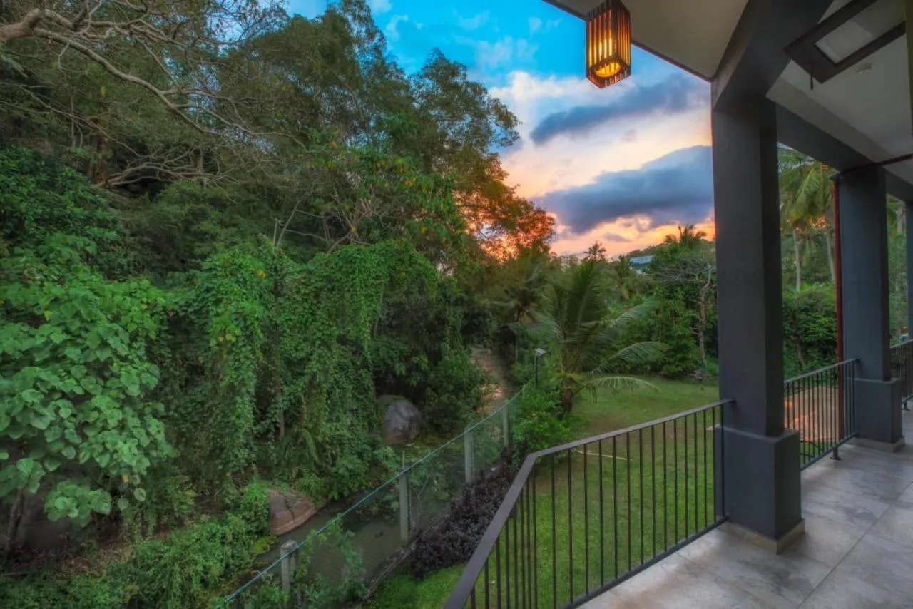 Garden in Sol Y Mar - Unawatuna