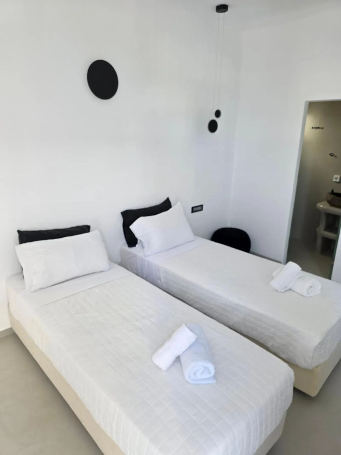 Bed in Tataki Family Hotel