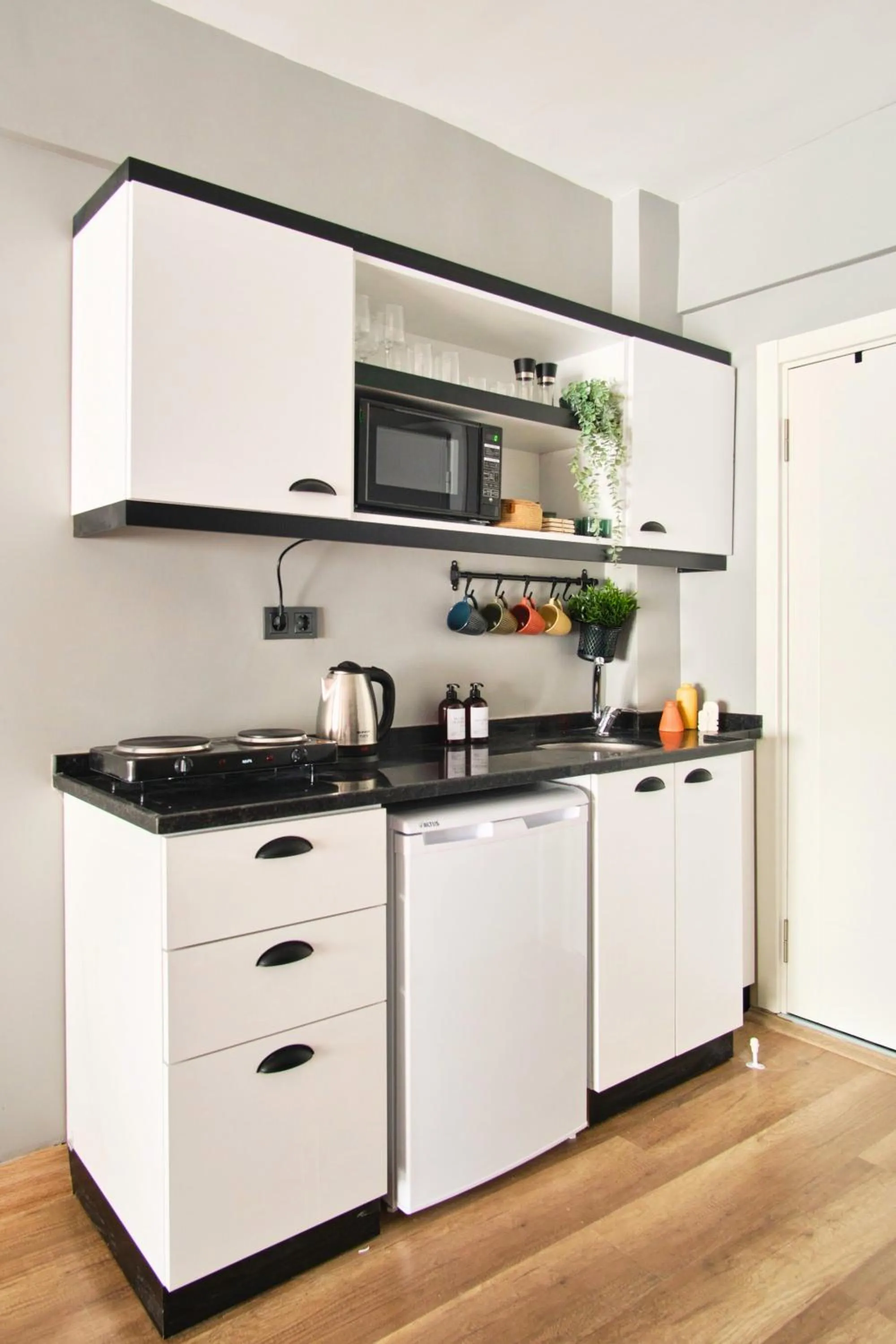 Kitchen or kitchenette in TAKS-INN Hotel