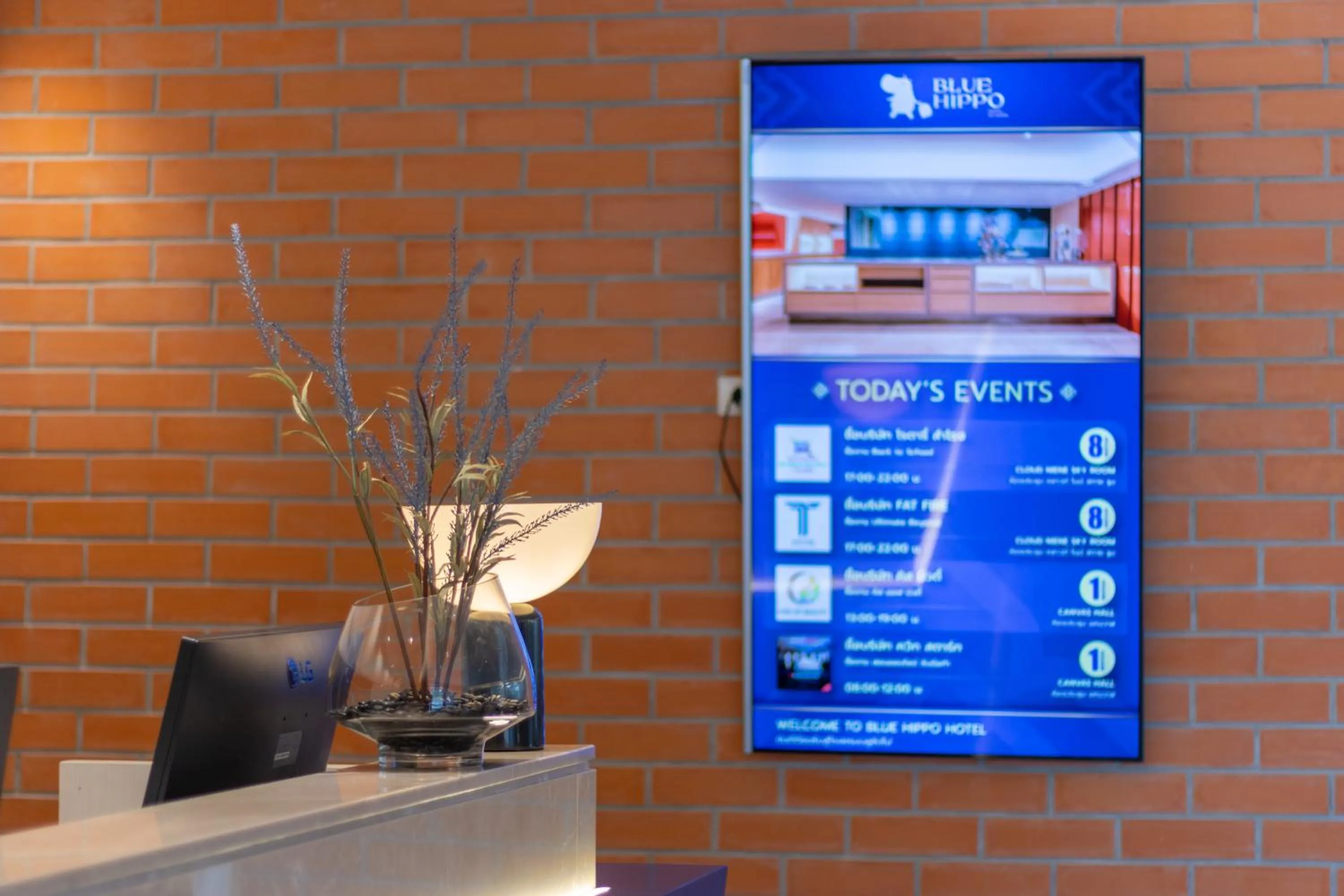 Lobby or reception in Blue Hippo & Red Crocodile Hotel